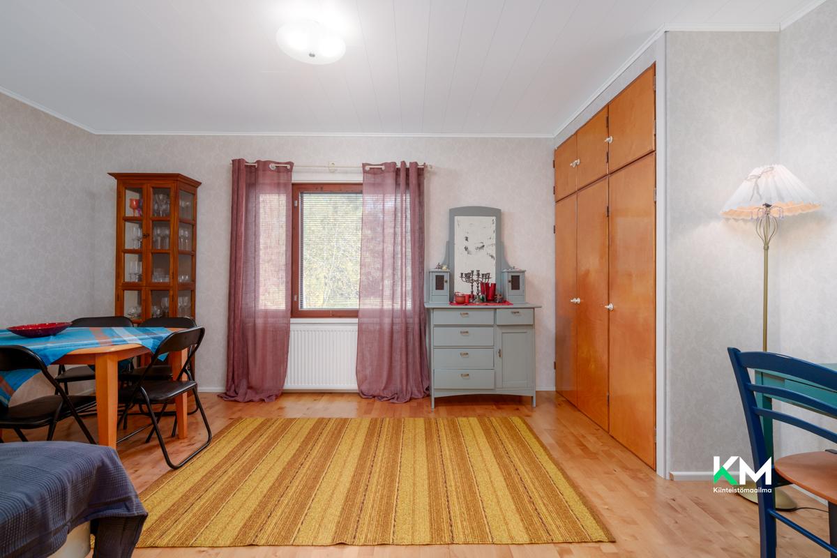 Viikatetie 13, Ykspihlaja, Kokkola