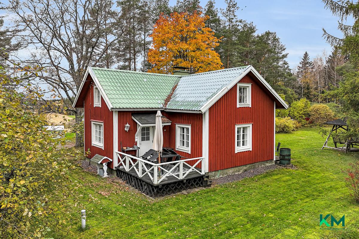 Västerbackantie 61, Täkter, Inkoo