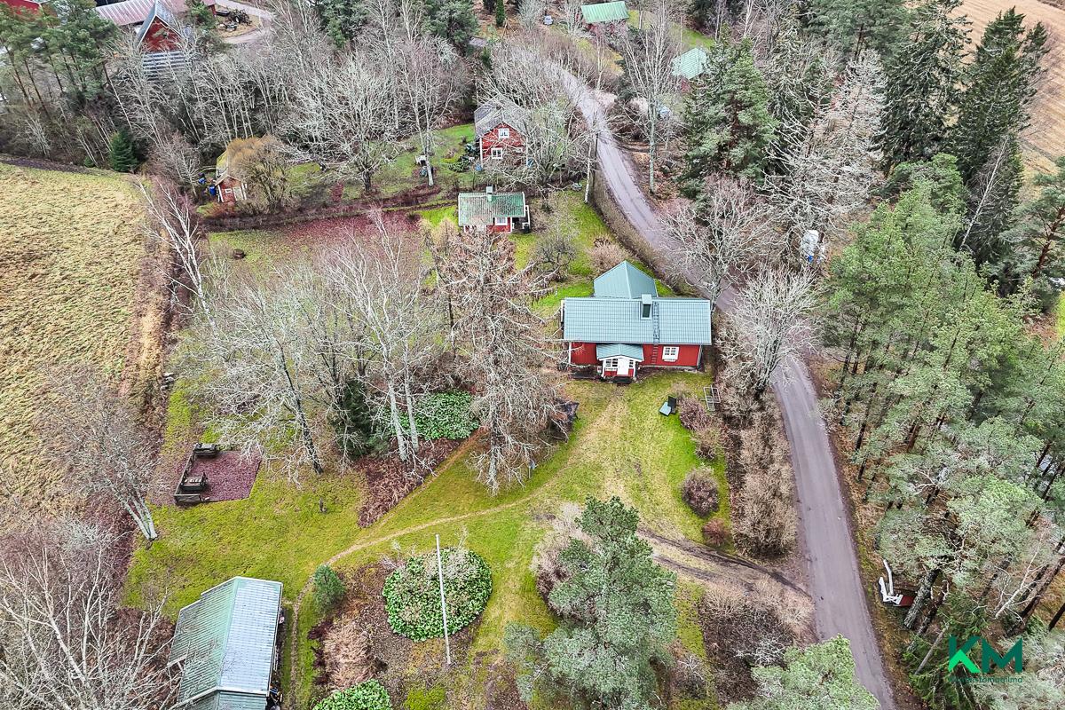 Västerbackantie 61, Täkter, Inkoo