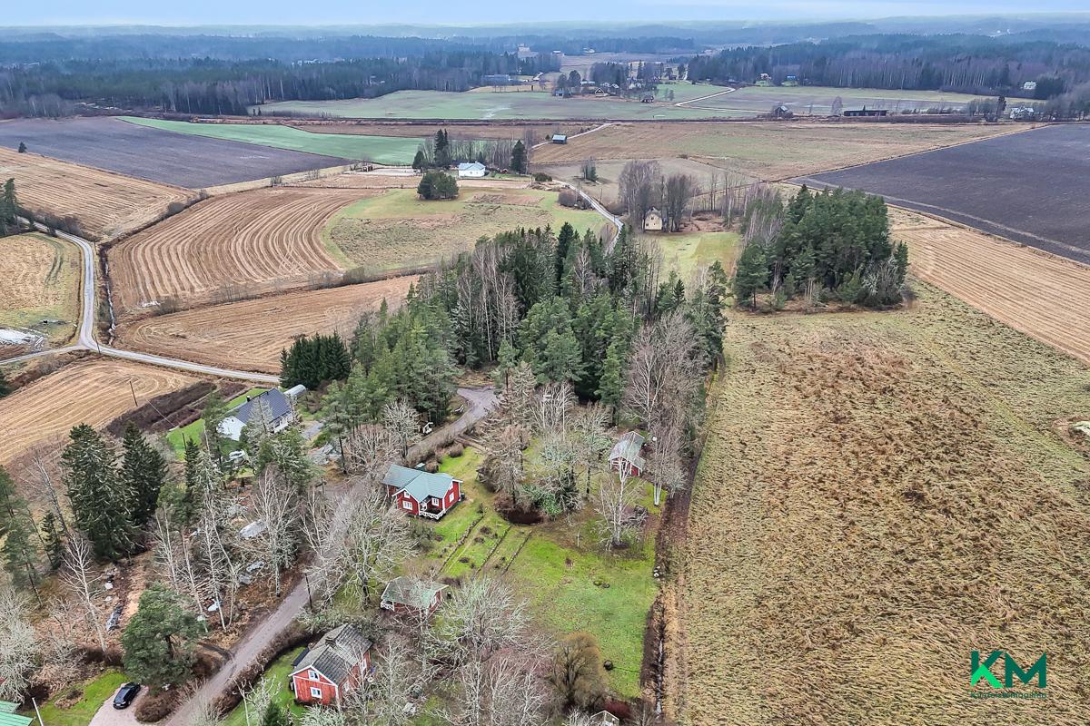 Västerbackantie 61, Täkter, Inkoo