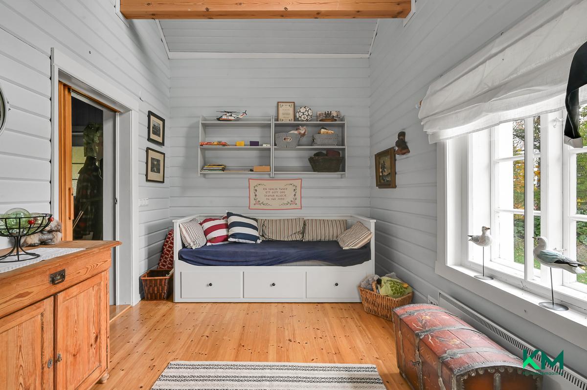 Västerbackantie 61, Täkter, Inkoo