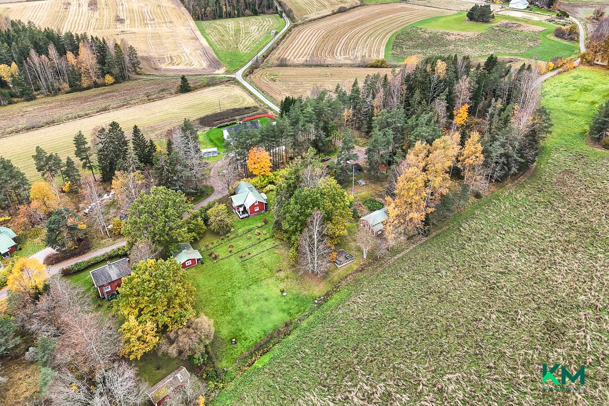 Västerbackantie 61, Täkter, Inkoo