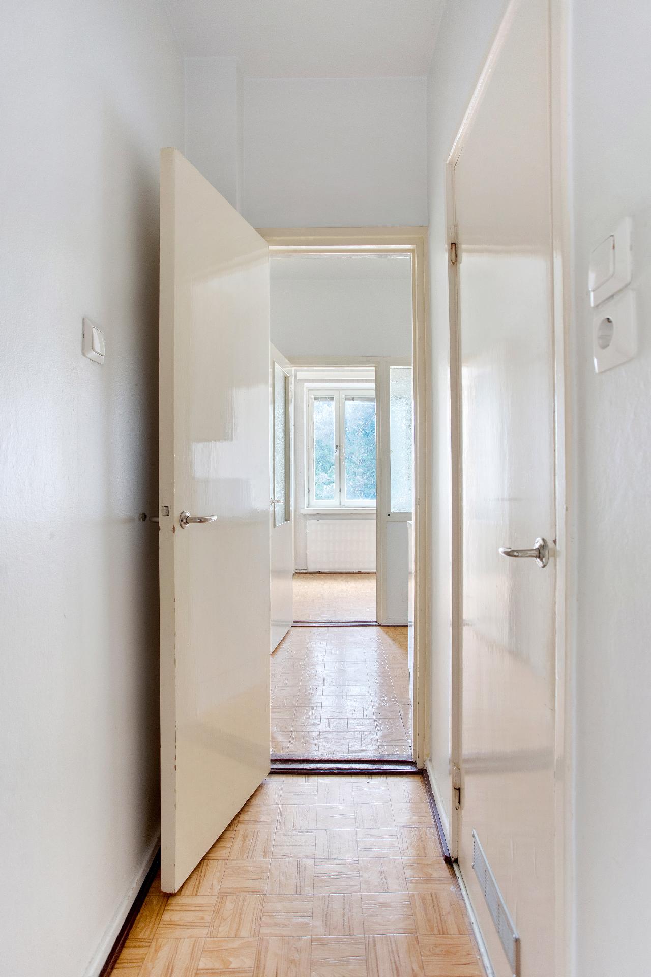 Gyldenintie 8, Lauttasaari, Helsinki