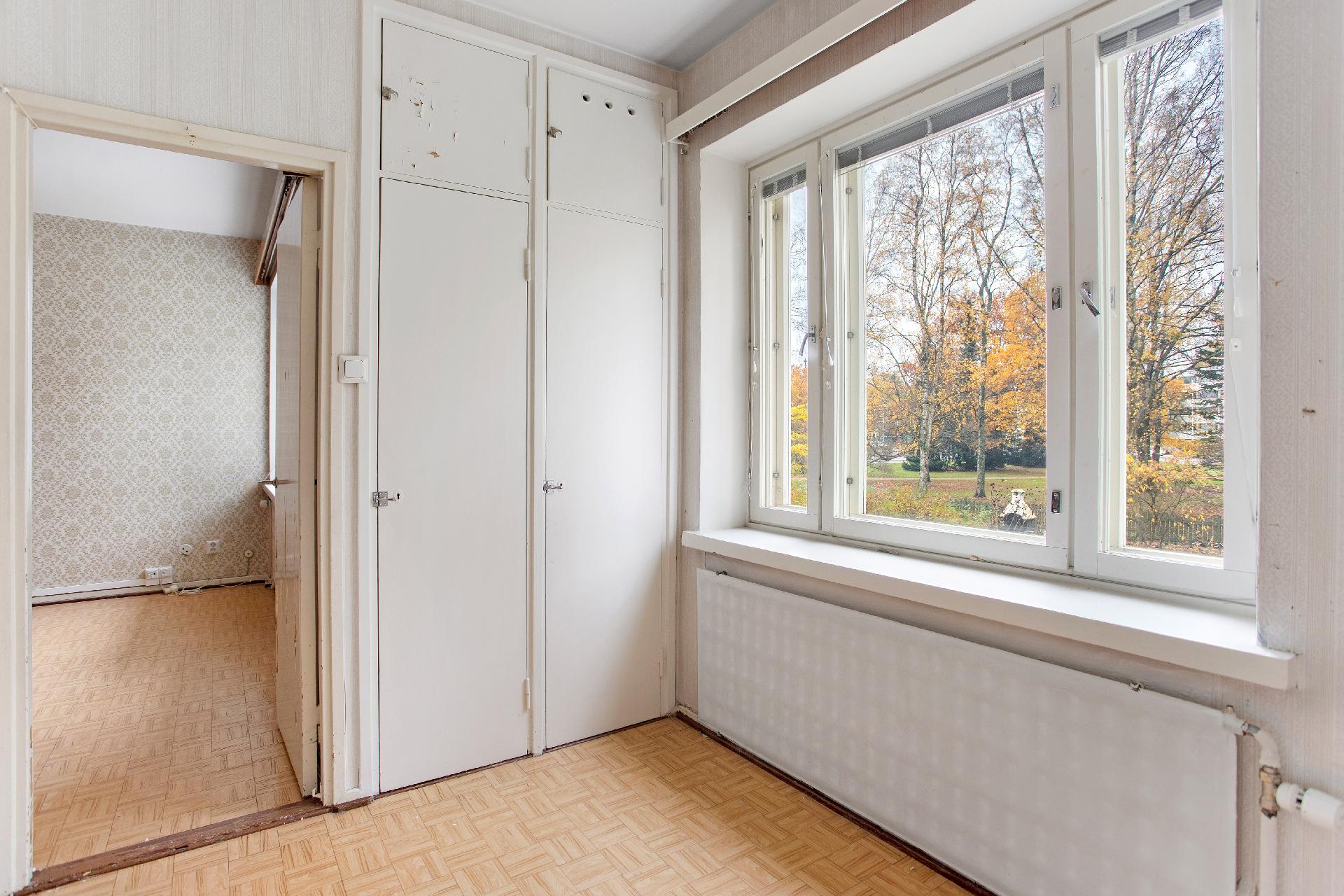 Gyldenintie 8, Lauttasaari, Helsinki