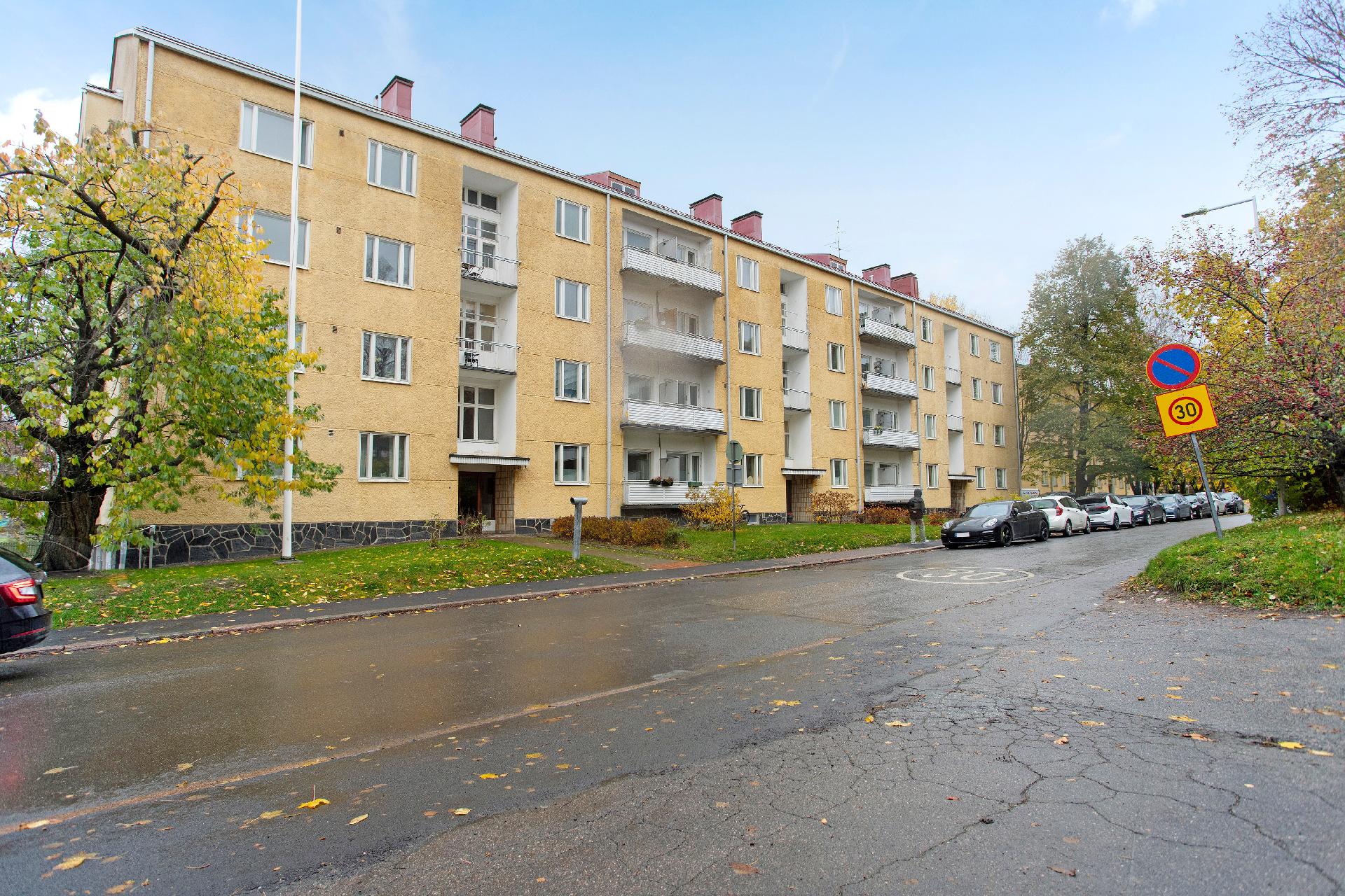 Gyldenintie 8, Lauttasaari, Helsinki
