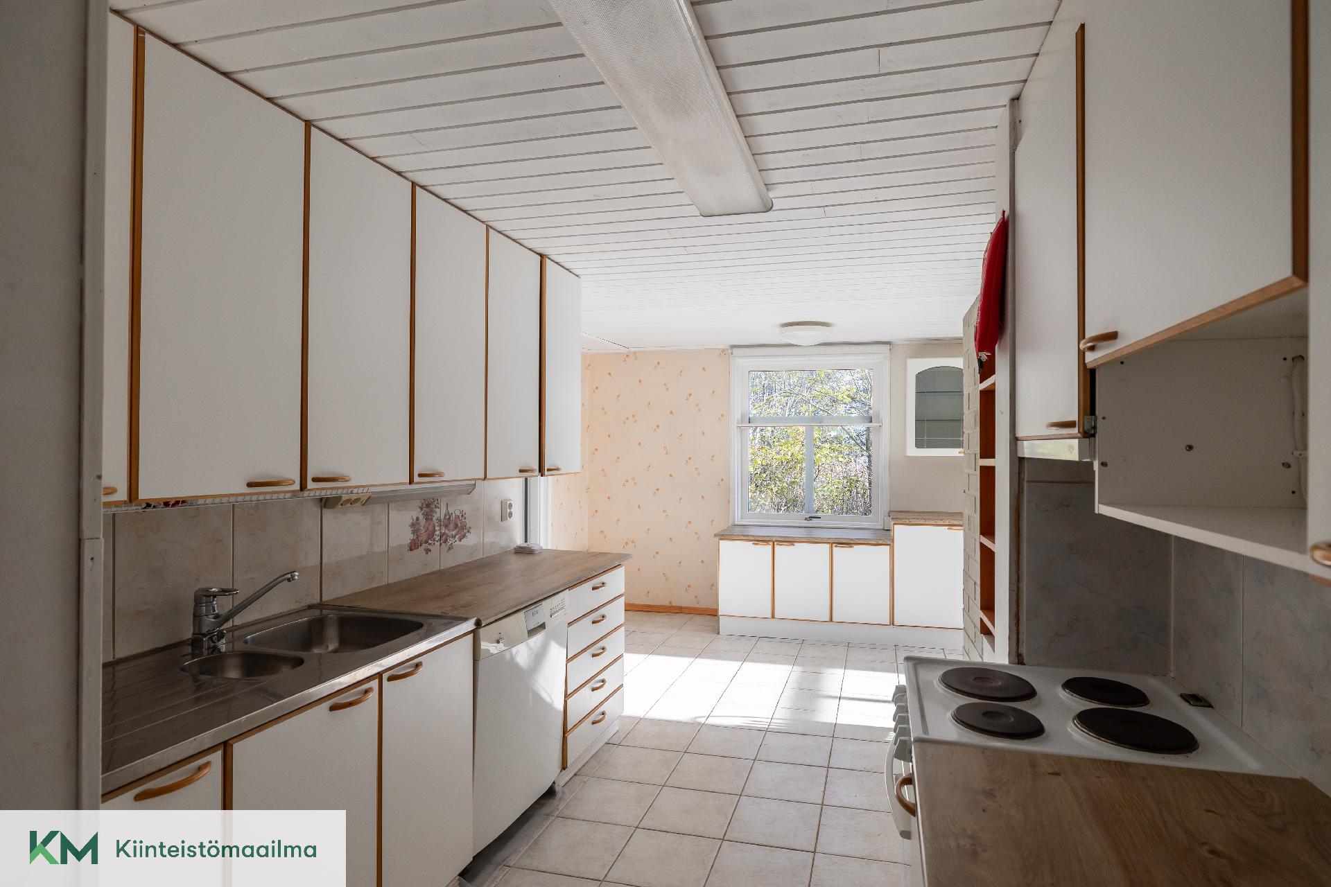 Pohjoistie 4, Tavastila, Kotka