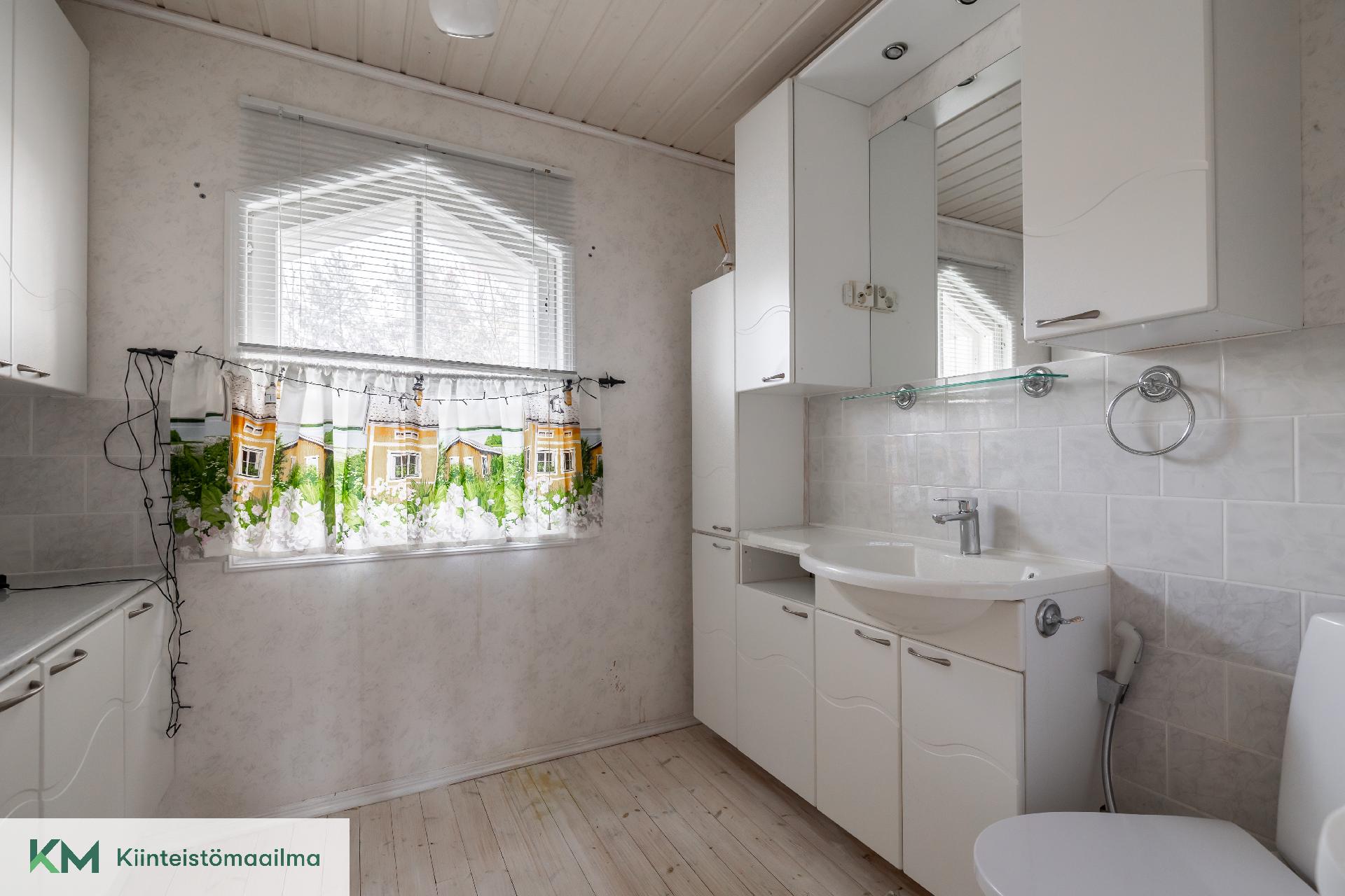 Pohjoistie 4, Tavastila, Kotka