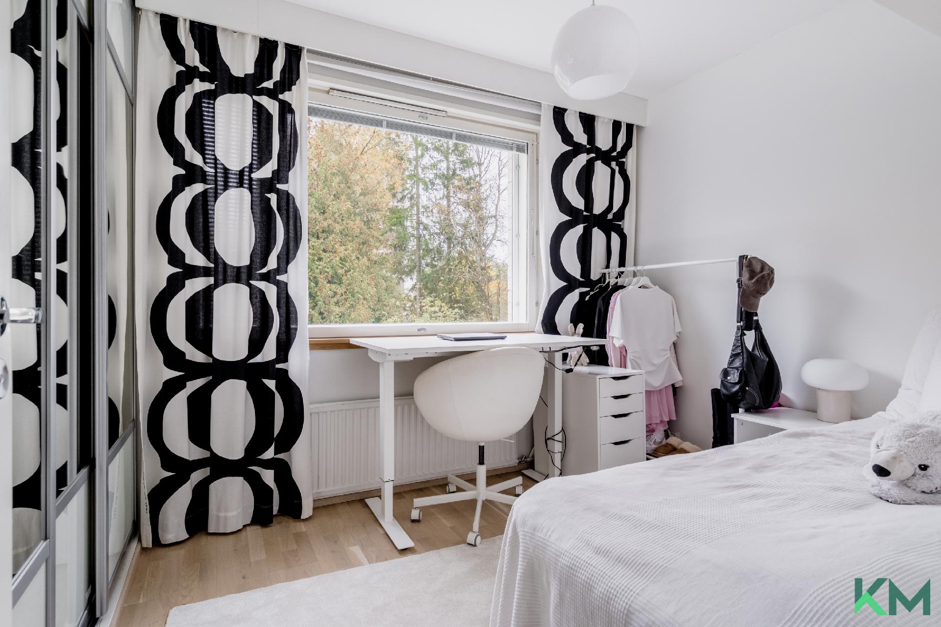 Melkonkatu 2, Lauttasaari, Helsinki