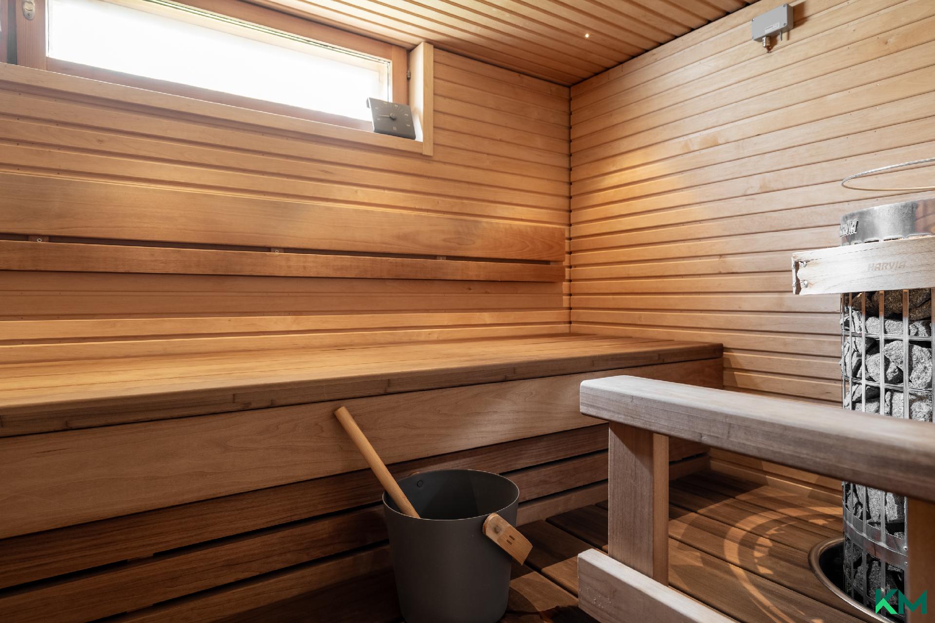 Melkonkatu 2, Lauttasaari, Helsinki