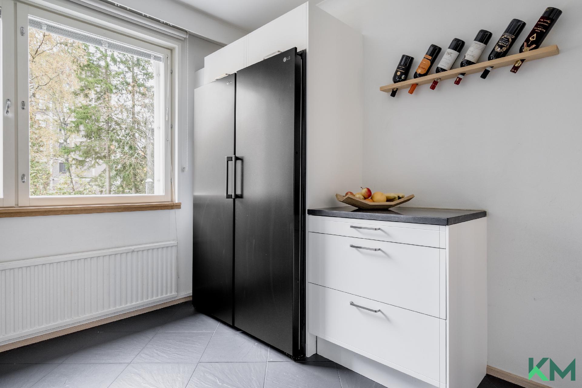 Melkonkatu 2, Lauttasaari, Helsinki