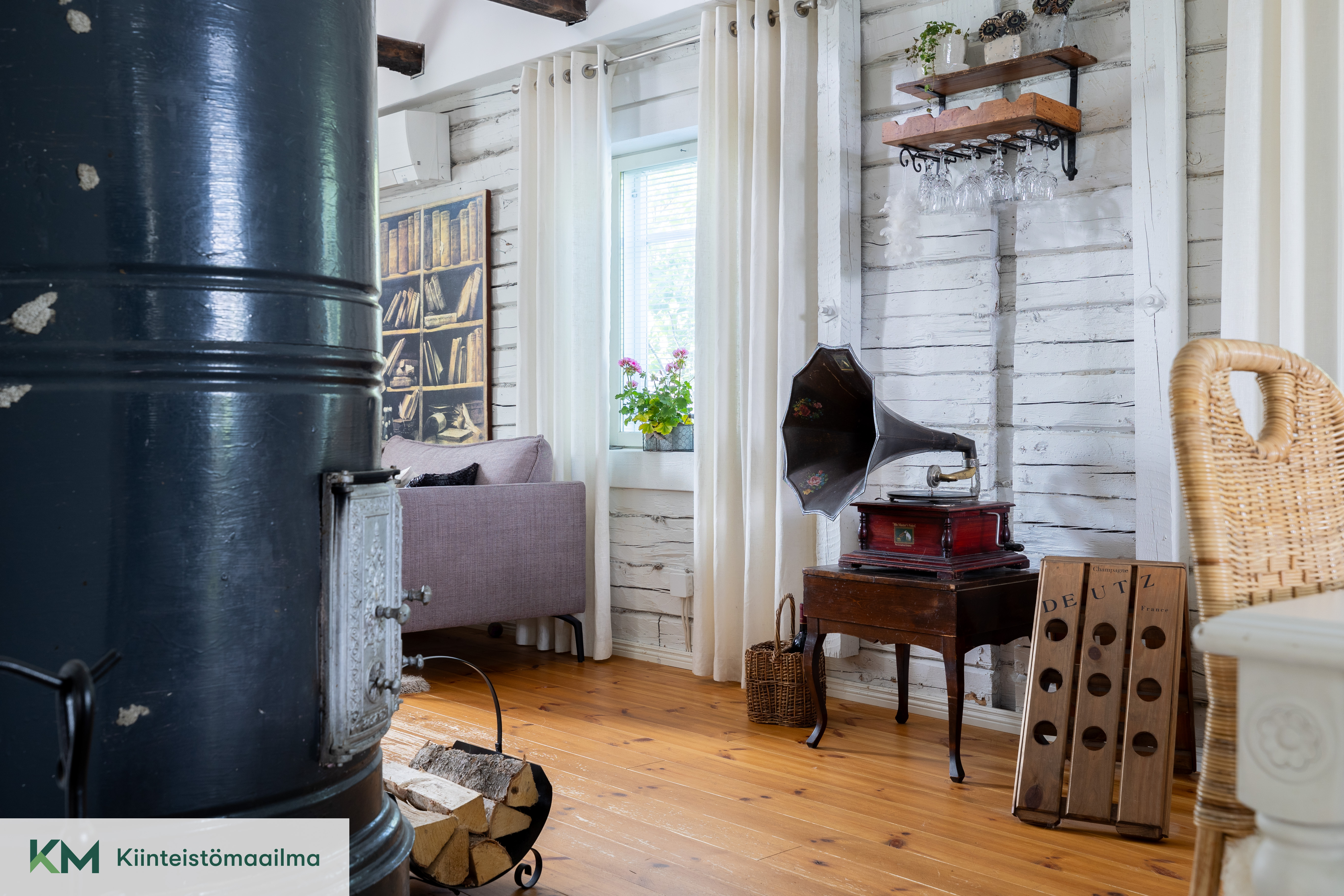 Vallikatu 11, Kierikkala, Kotka