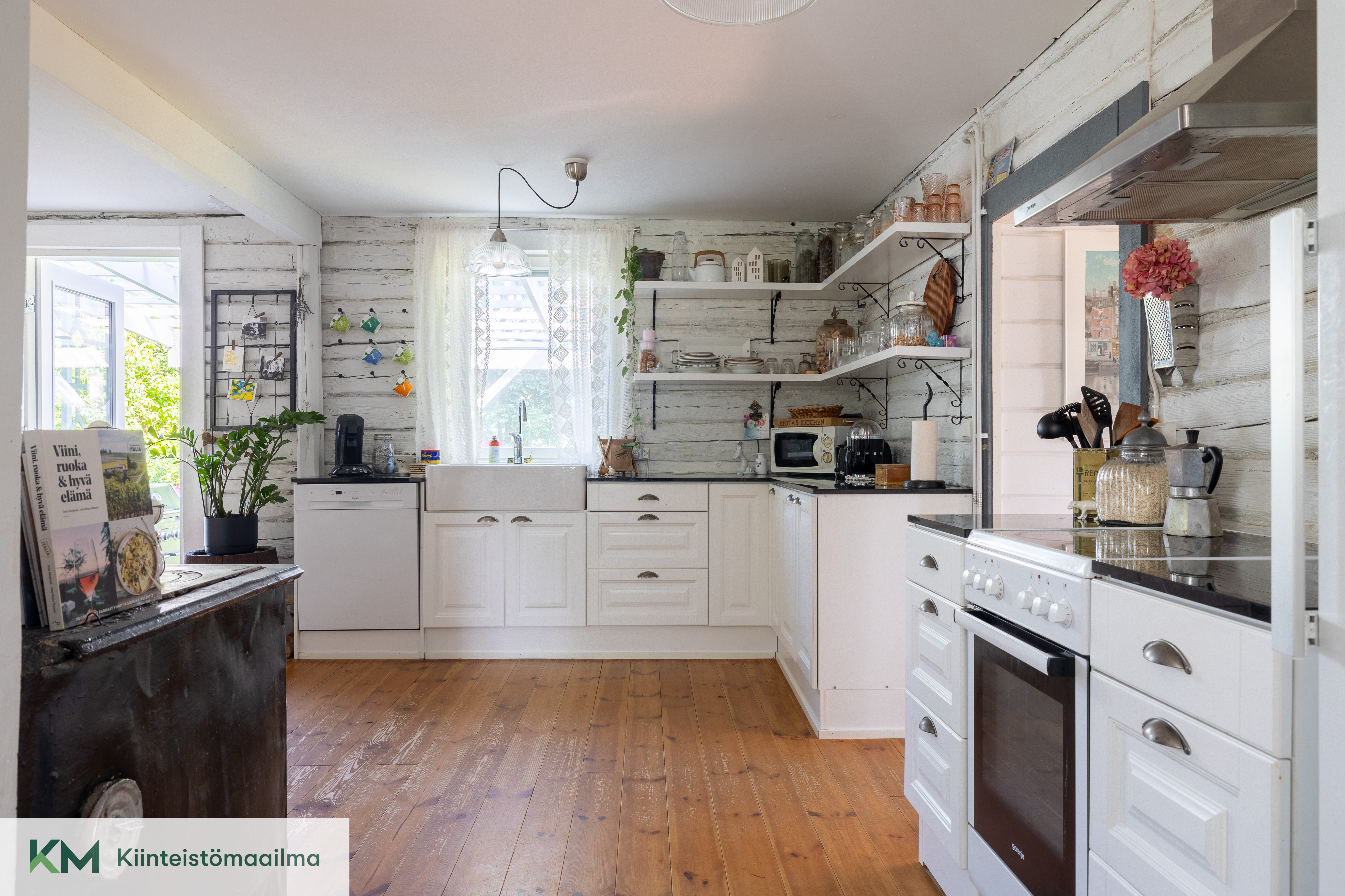 Vallikatu 11, Kierikkala, Kotka