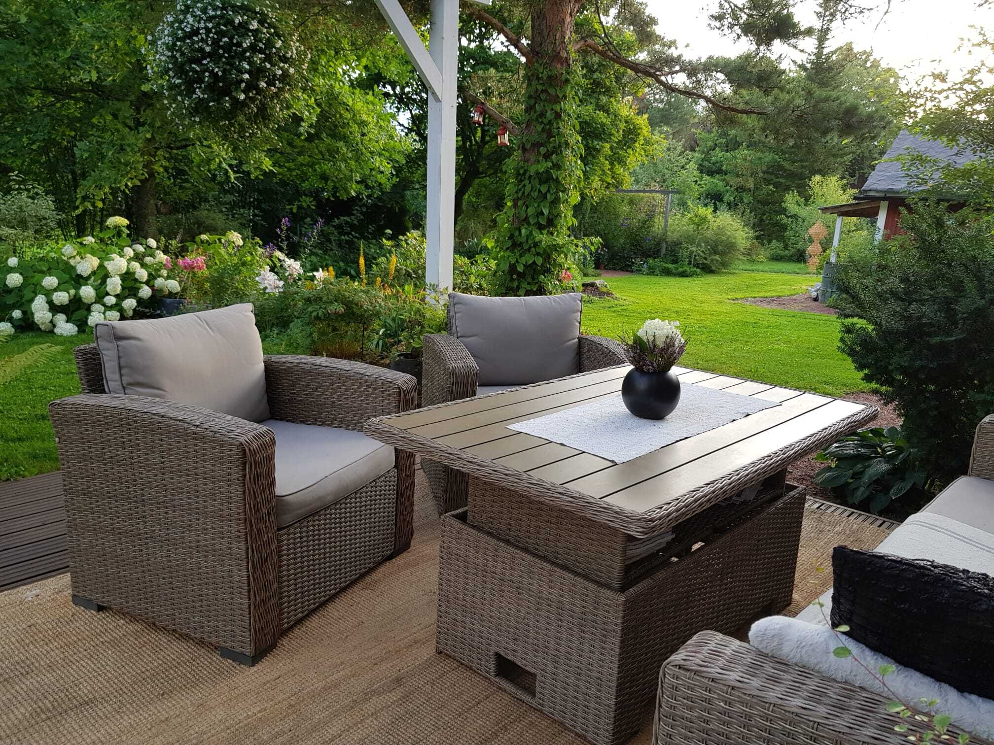 Vallikatu 11, Kierikkala, Kotka