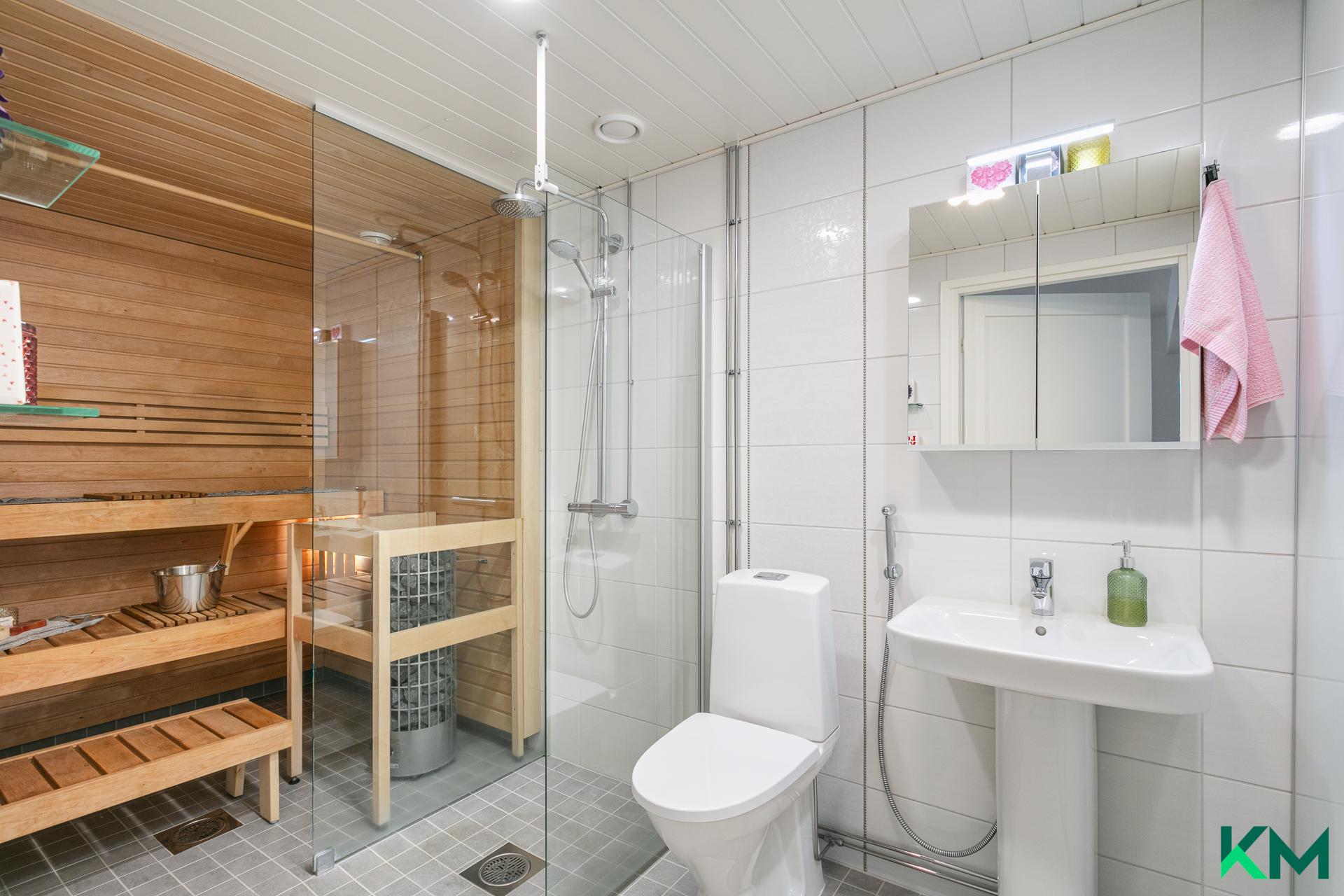 Välimerenkatu 24, Jätkäsaari, Helsinki