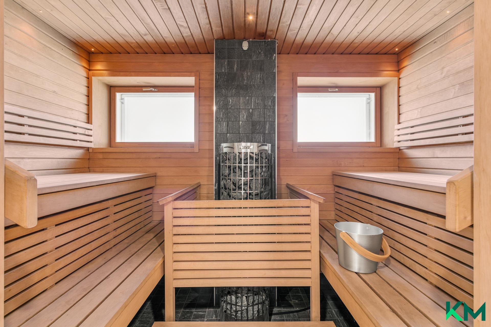 Välimerenkatu 24, Jätkäsaari, Helsinki