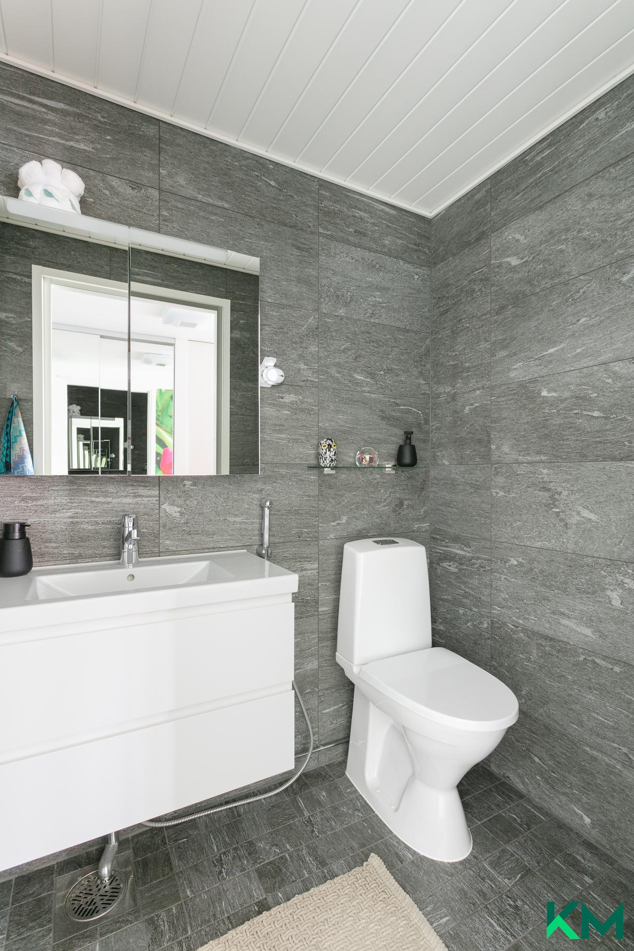 Välimerenkatu 24, Jätkäsaari, Helsinki