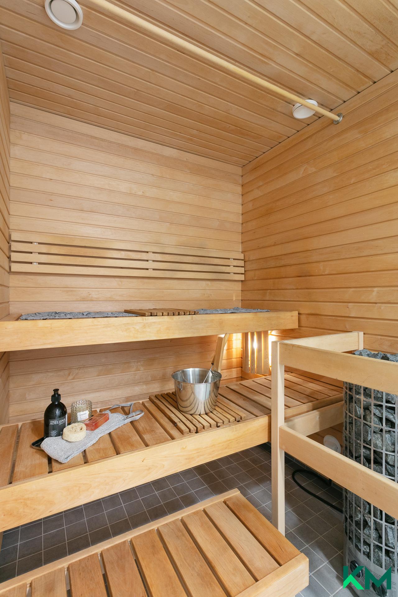 Välimerenkatu 24, Jätkäsaari, Helsinki