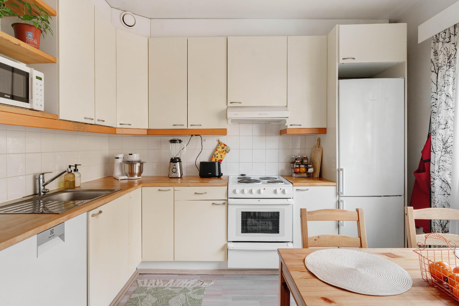 Iivisniemenaukio 2, Iivisniemi, Espoo