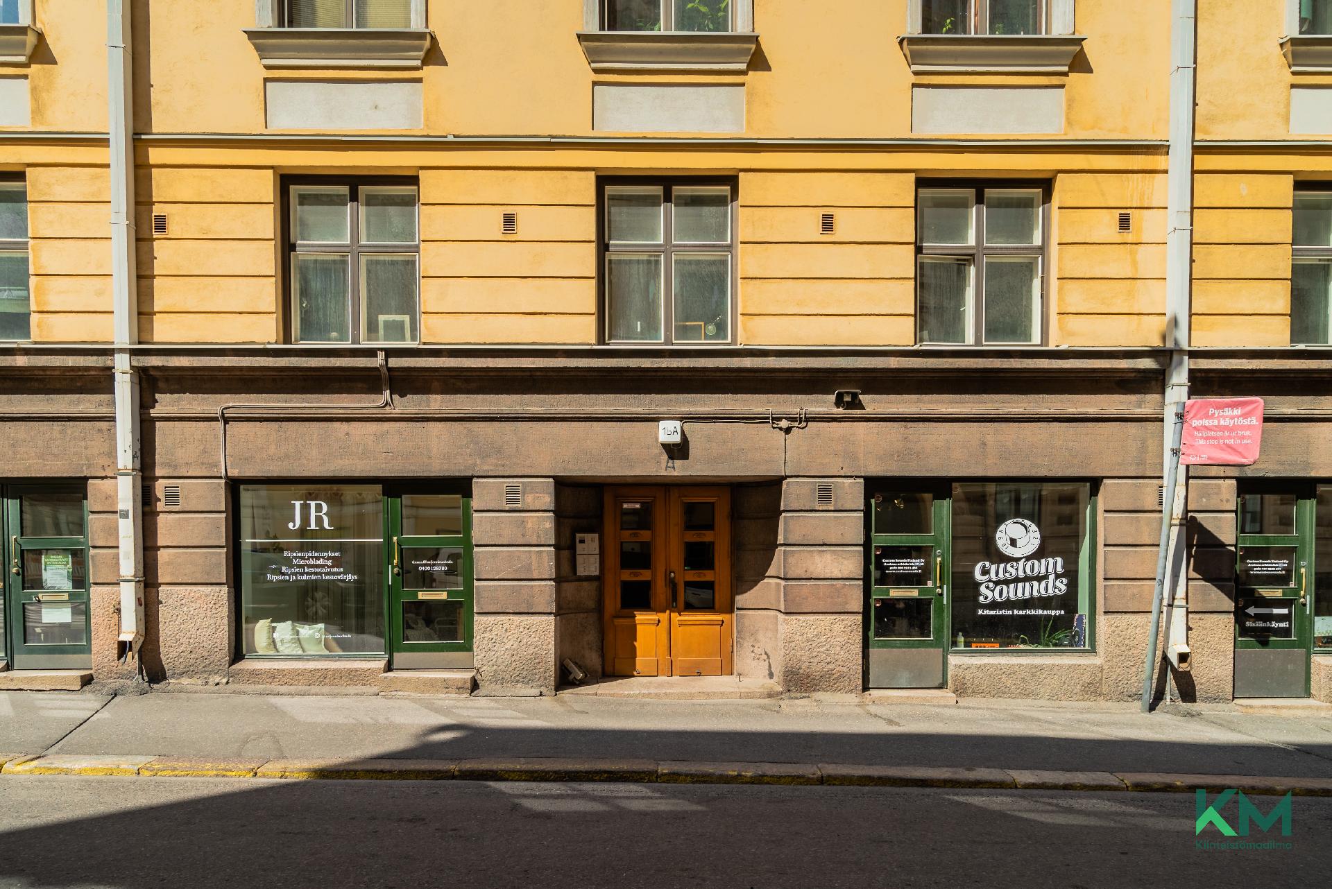 Kirkkokatu 1b, Kruununhaka, Helsinki