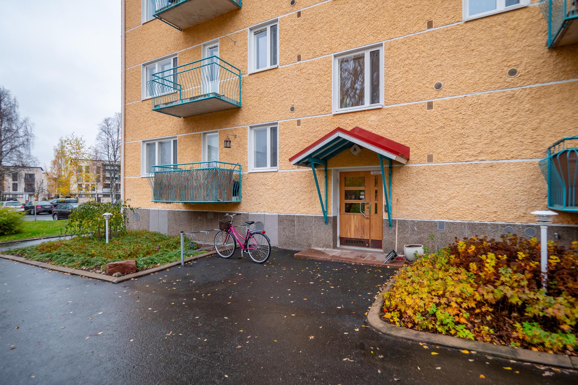 Kenttätie 14, Intiö, Oulu