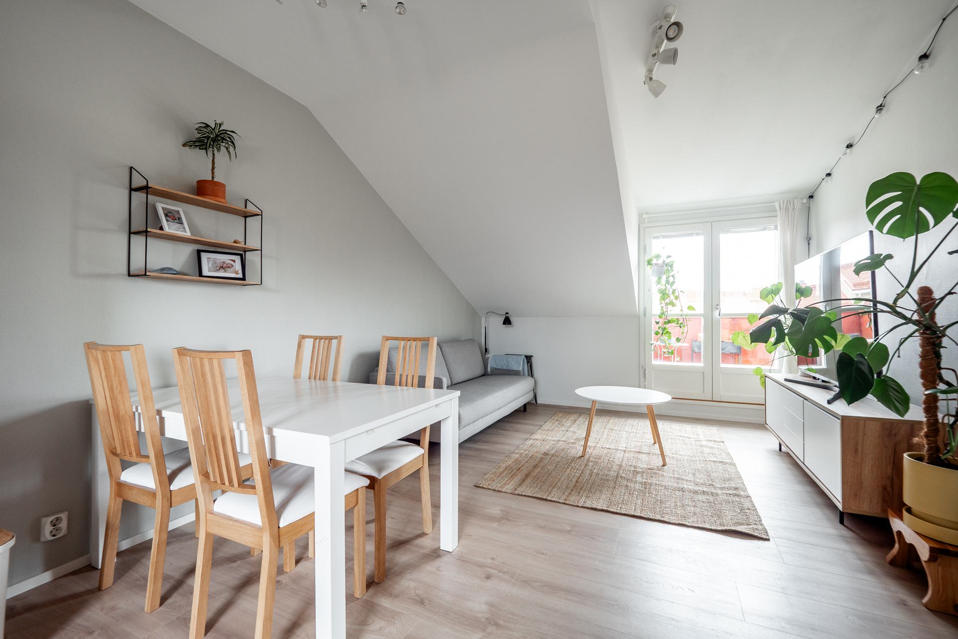 Kenttätie 14, Intiö, Oulu