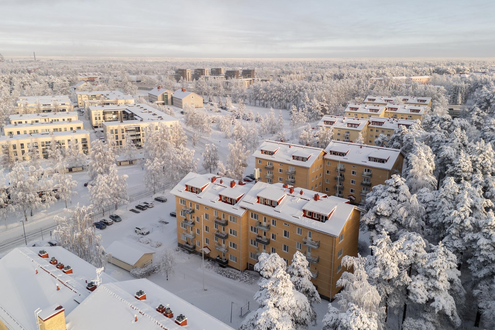 Kenttätie 14, Intiö, Oulu