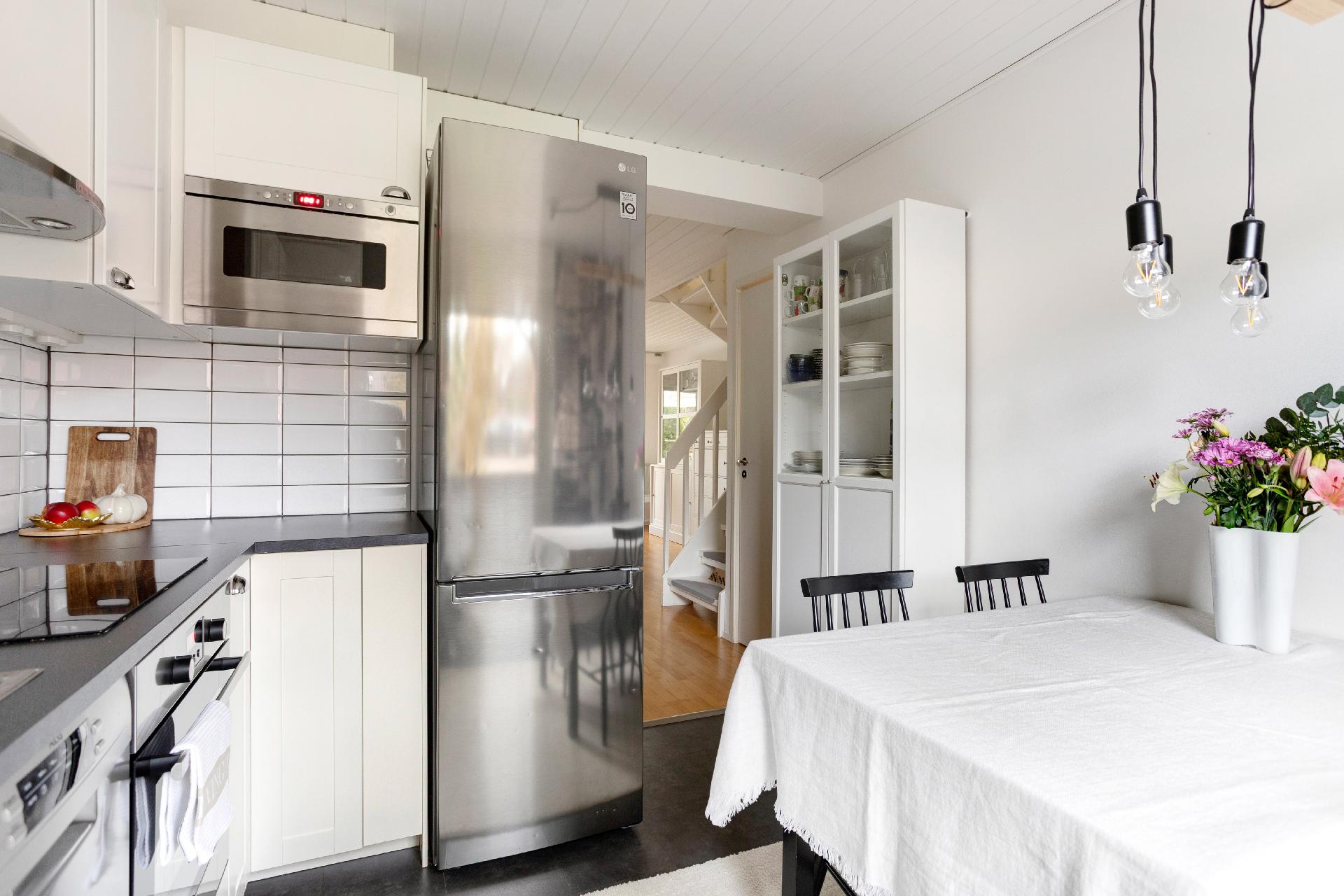 Merenneidontie 30, Laurinlahti, Espoo