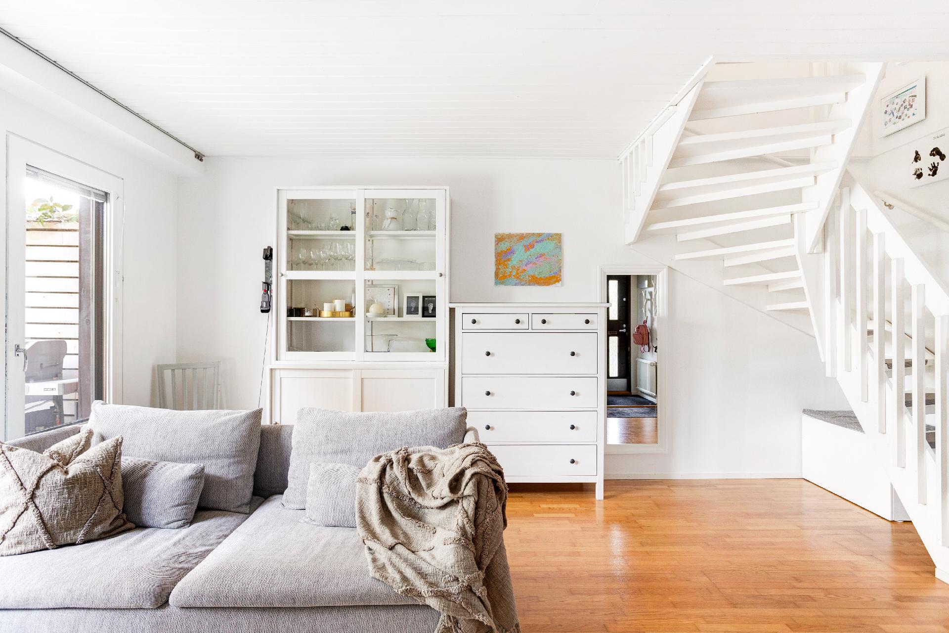 Merenneidontie 30, Laurinlahti, Espoo