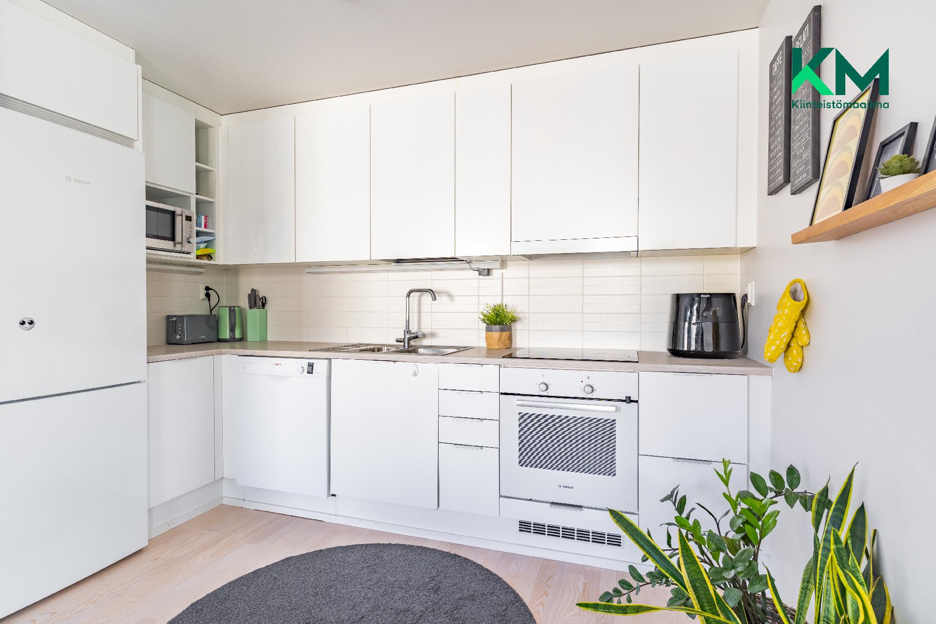 Safiirikuja 8, Kivistö, Vantaa