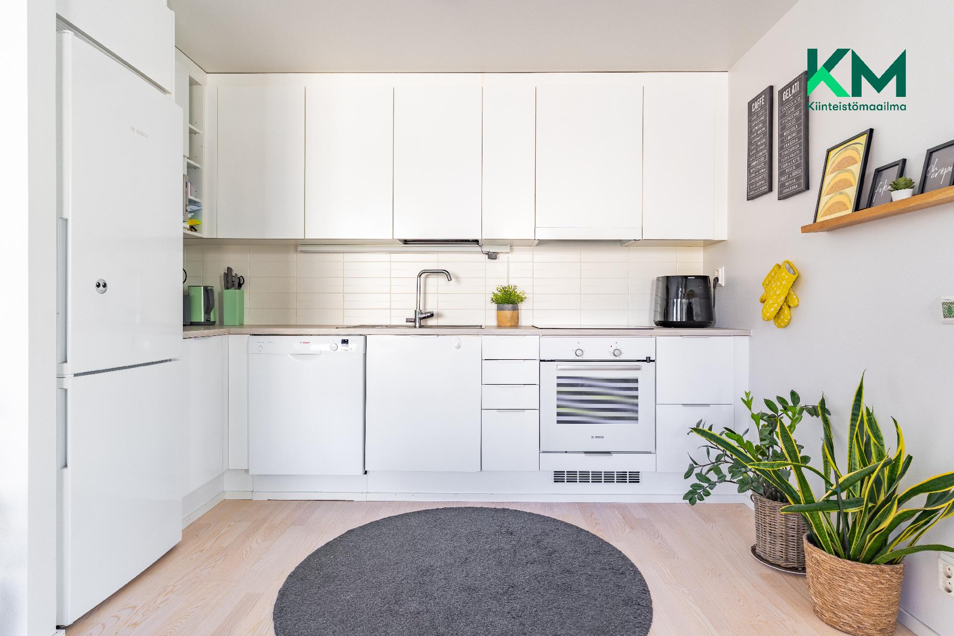 Safiirikuja 8, Kivistö, Vantaa