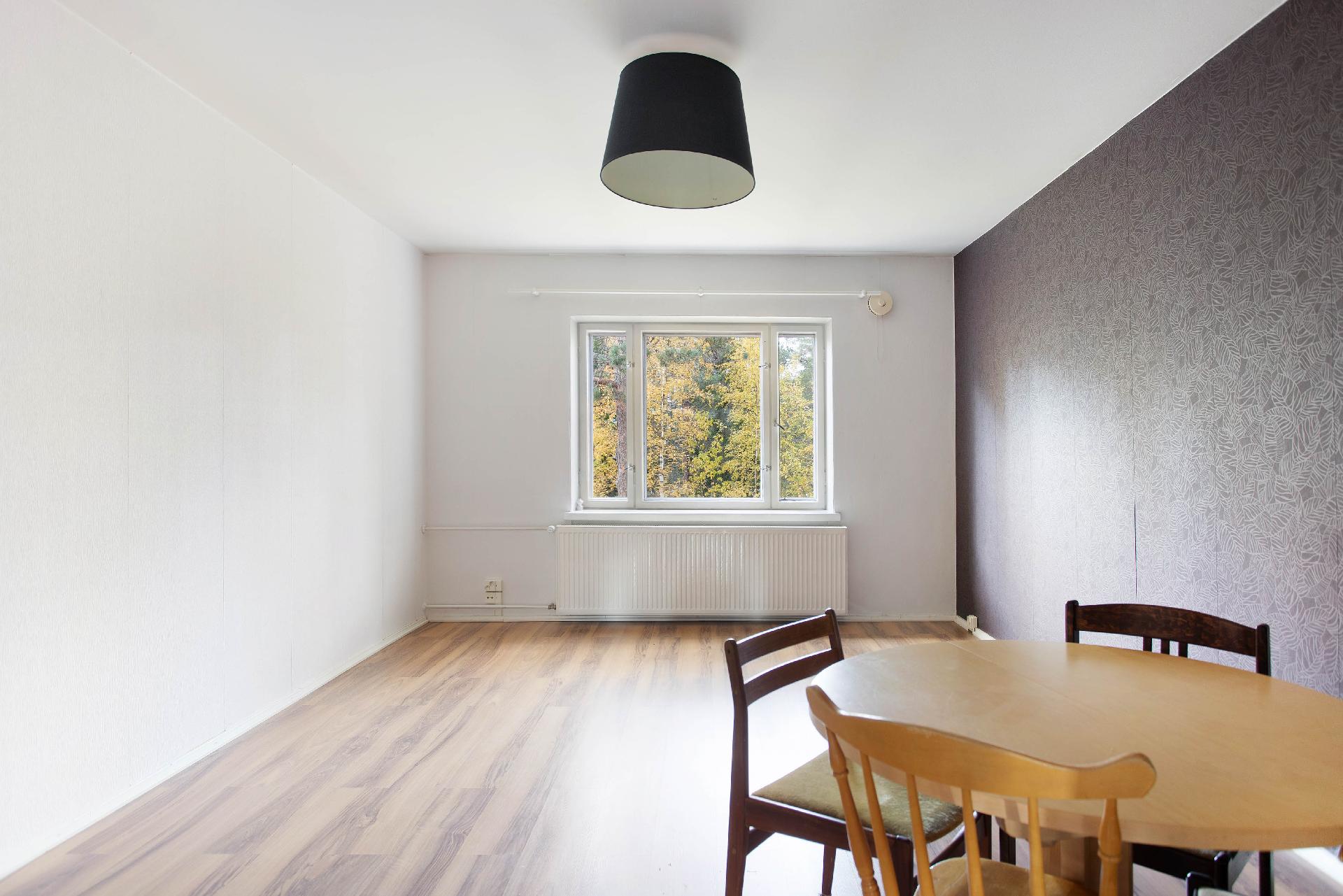 Rajavartiostonkatu 8, Keskusta, Lohja