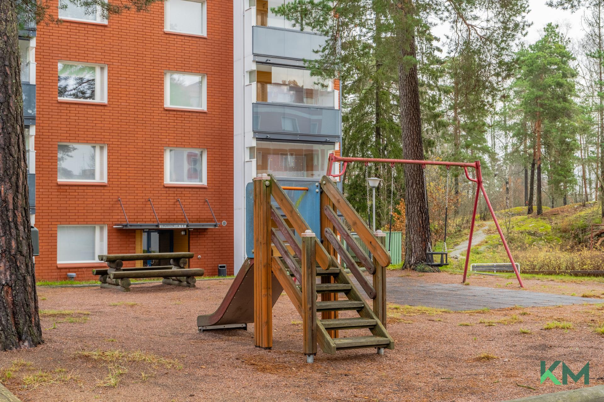 Ratsumiehenpolku 2, Hakunila, Vantaa