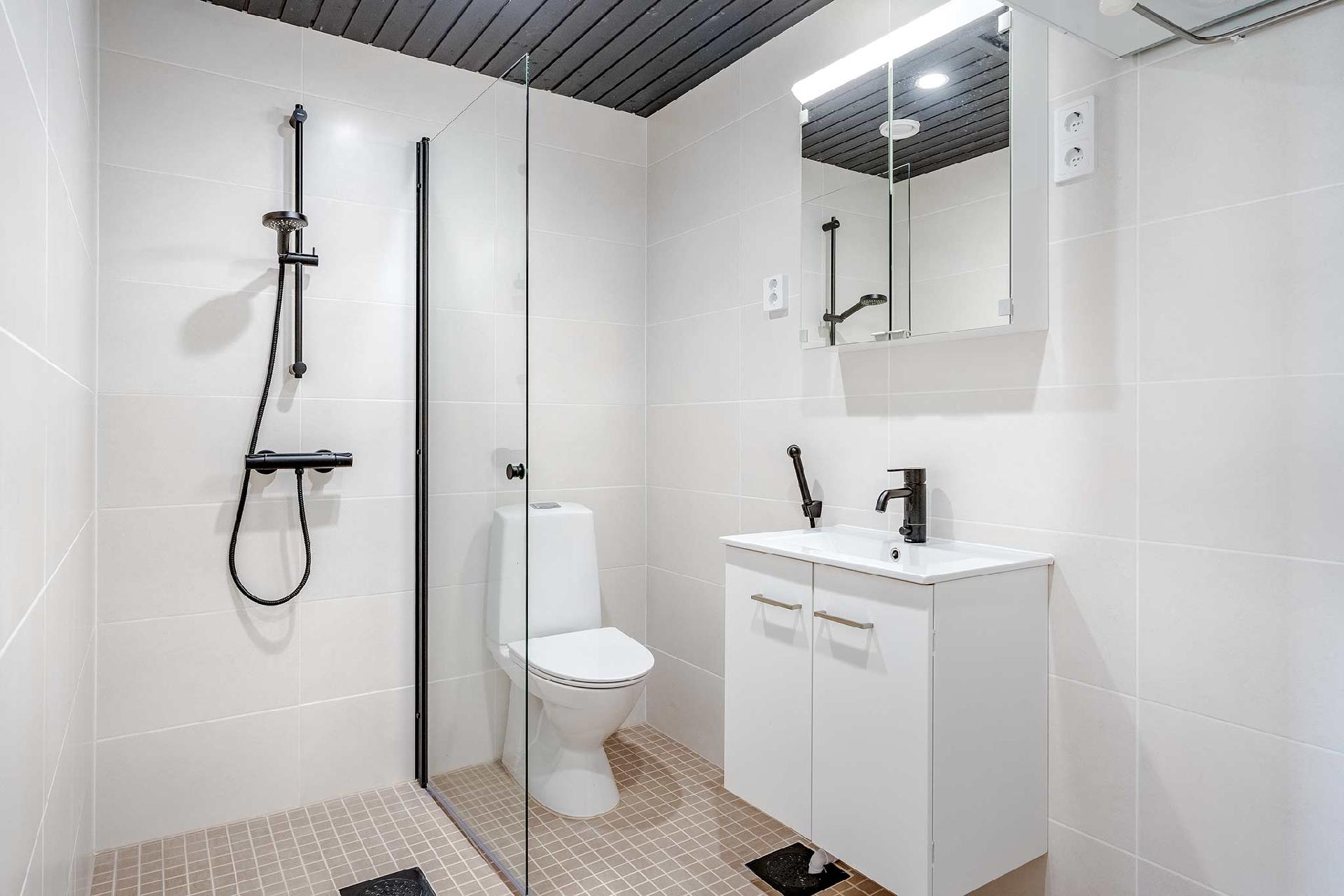 Lyyrapyrstö 1, Hervantajärvi, Tampere