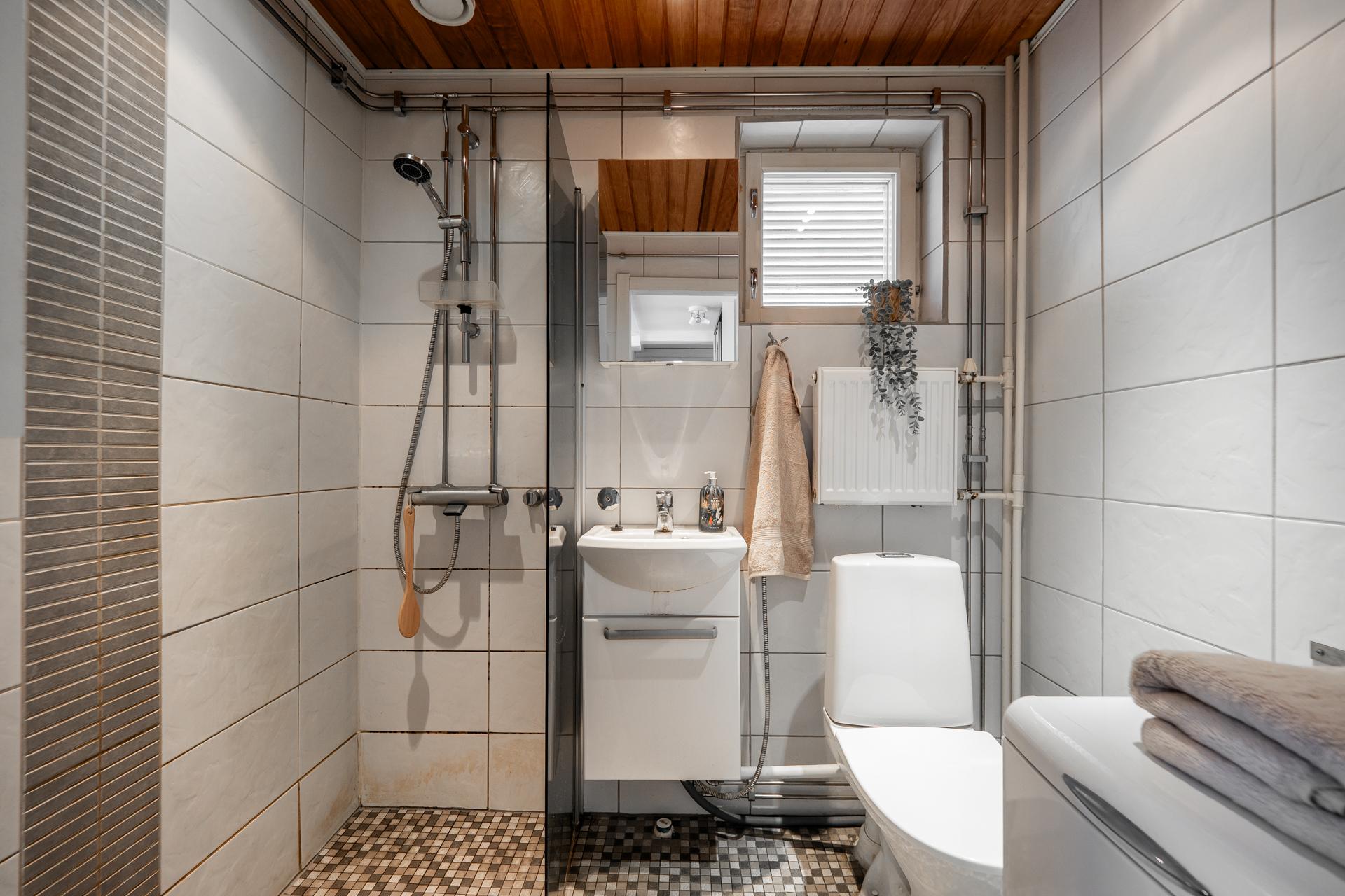 Siljonkatu 73, Etu-Lyötty, Oulu