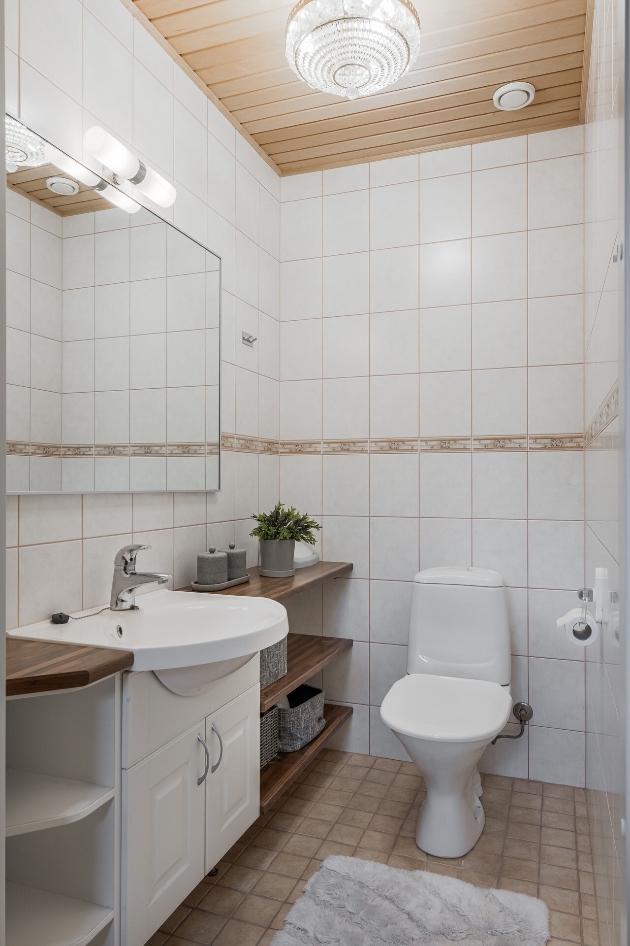 Etanakuja 21, Jokivarsi, Vantaa