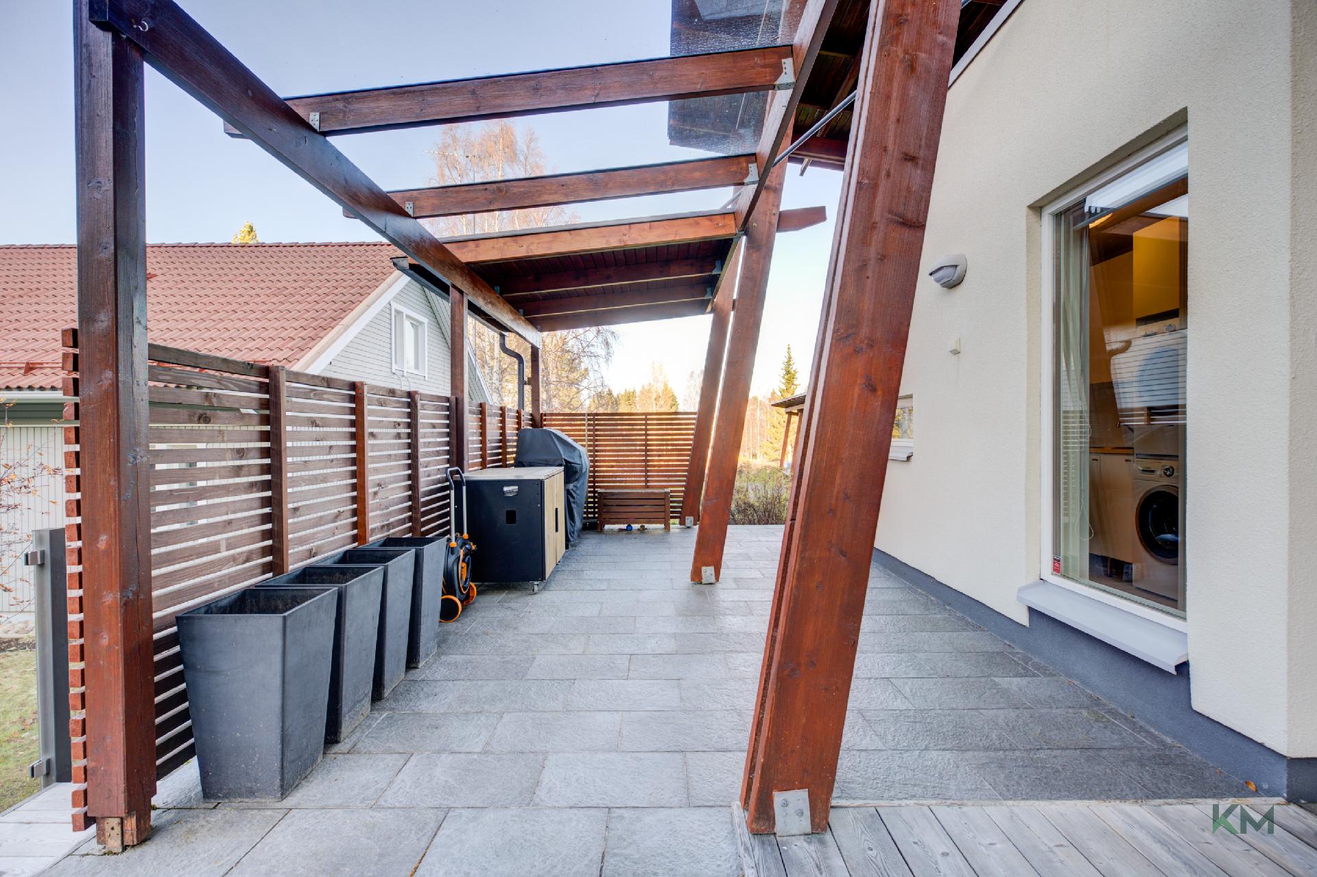 Pujottelijantie 9, Karvonranta, Rovaniemi