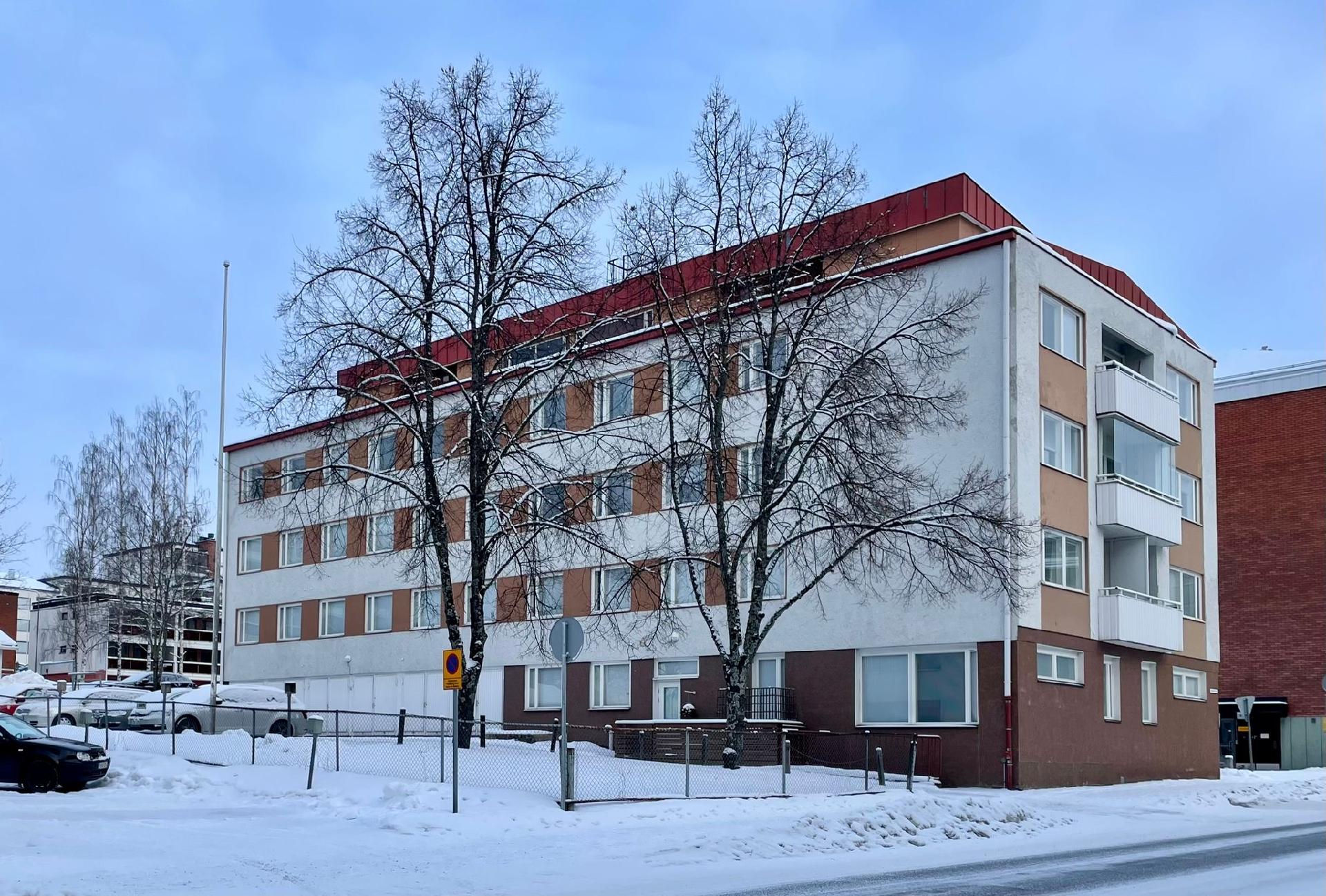 Kirkkokatu 37, Keskusta, Kuopio