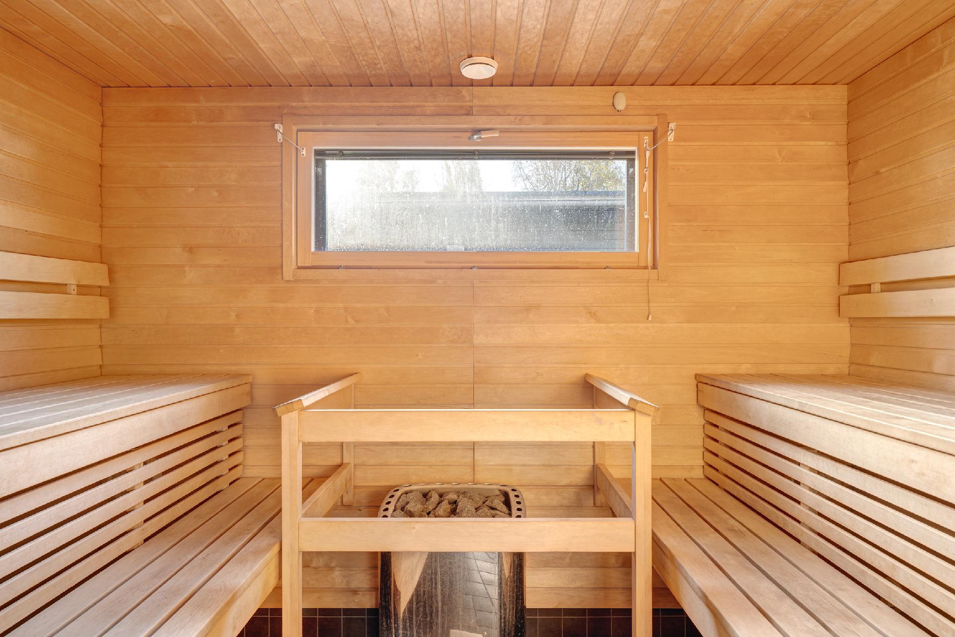 Taloyhtiön pihasauna