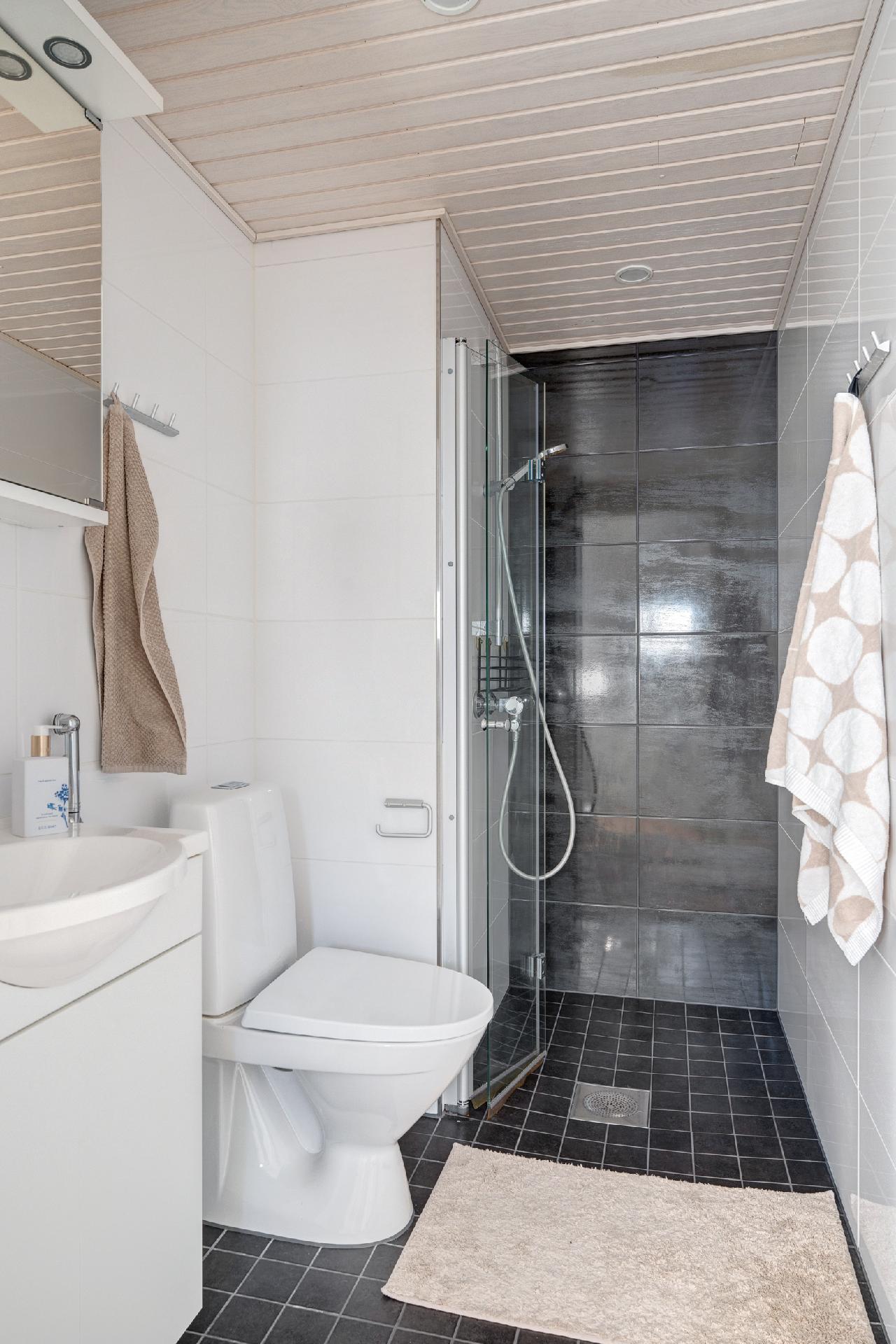 Tillinmäentie 35, Tillinmäki, Espoo