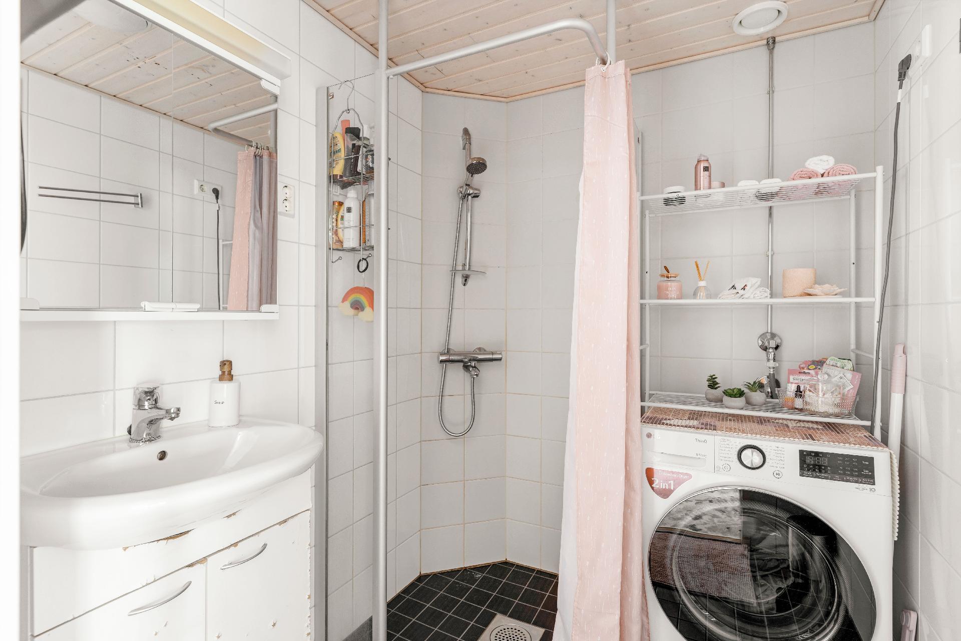 Kivivuorenkuja 4, Martinlaakso, Vantaa