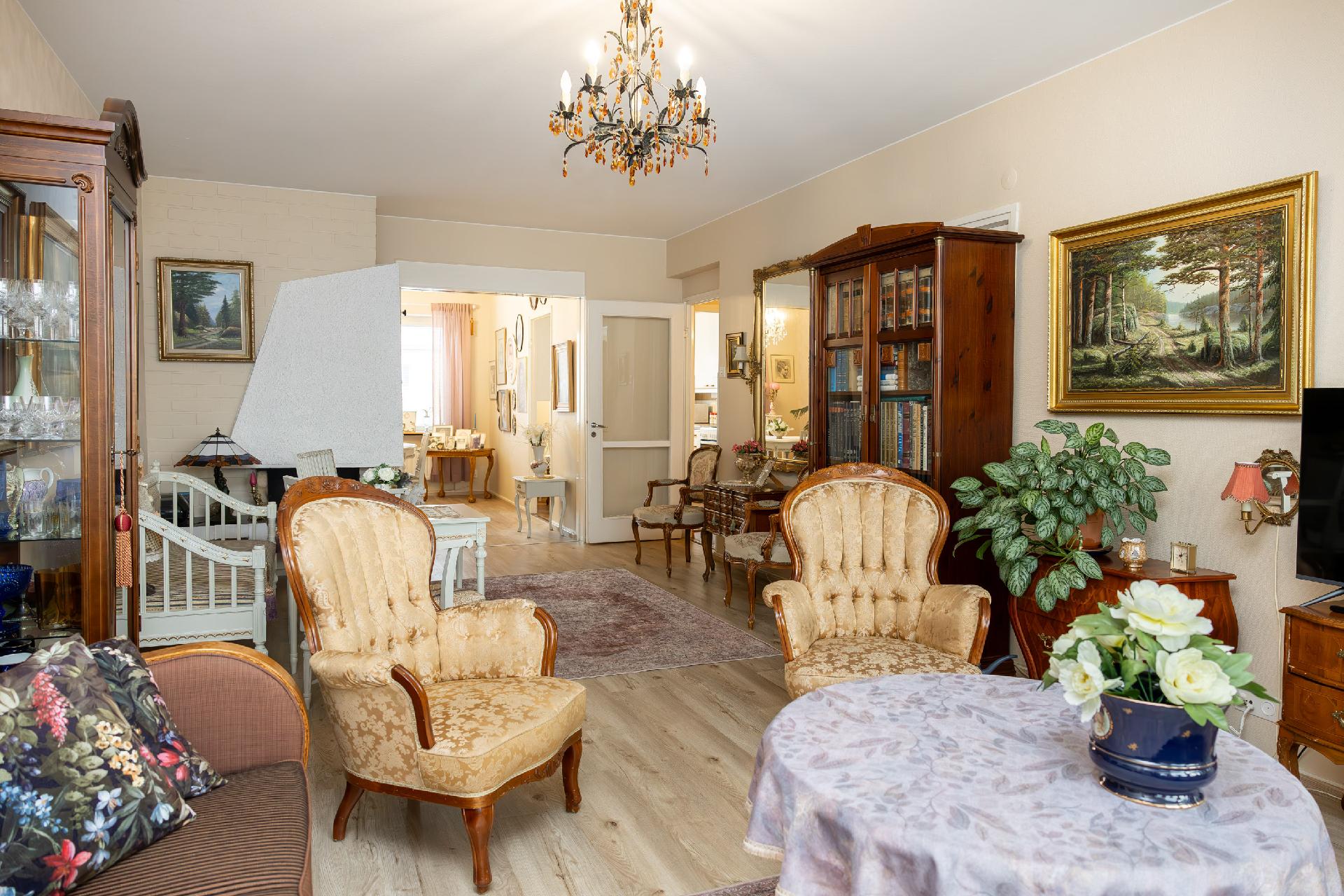 Pohjolankatu 33, Keskusta, Kajaani