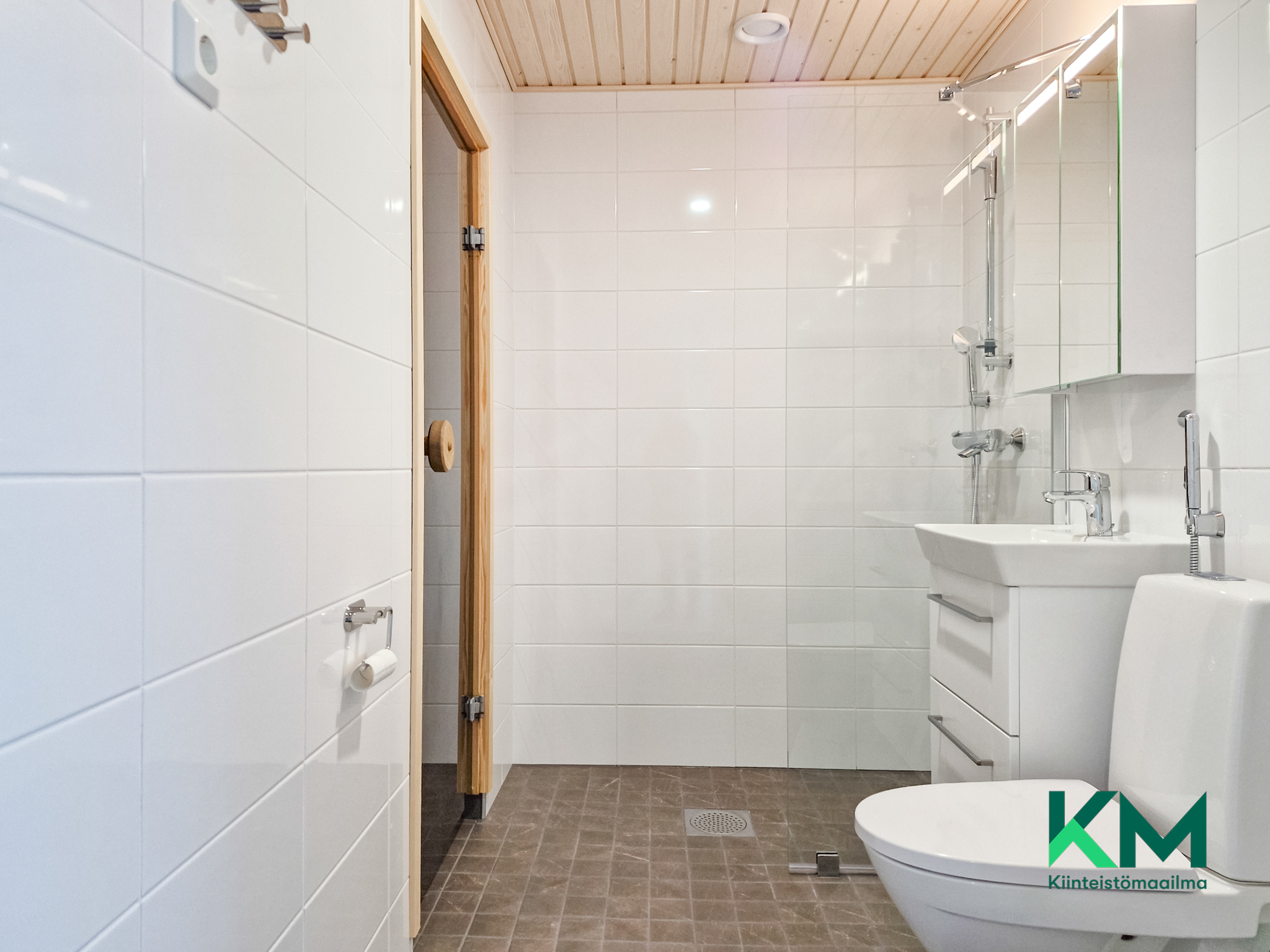 Laitaatsillantie 14, Sortteerinlahti, Savonlinna