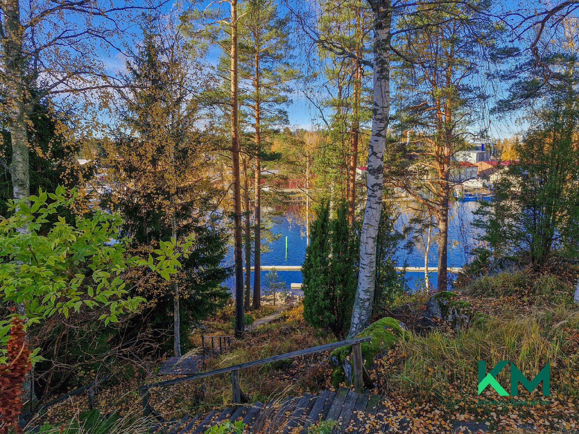 Laitaatsillantie 14, Sortteerinlahti, Savonlinna