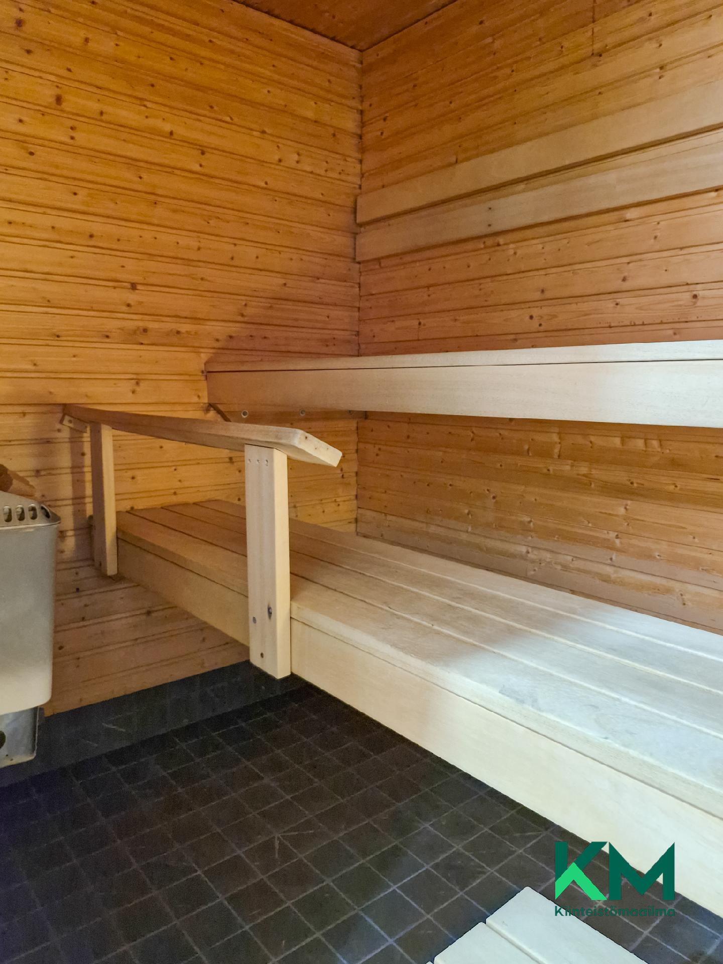 Laitaatsillantie 14, Sortteerinlahti, Savonlinna