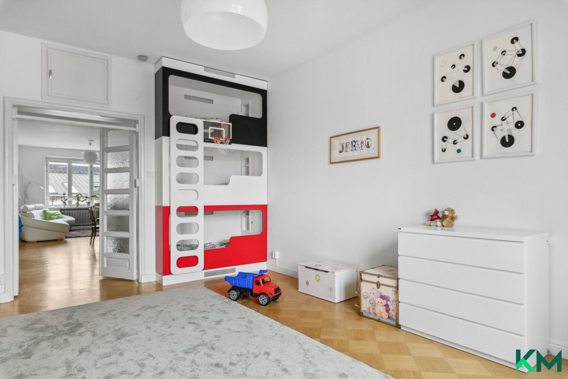 Runeberginkatu 40, Taka-Töölö, Helsinki