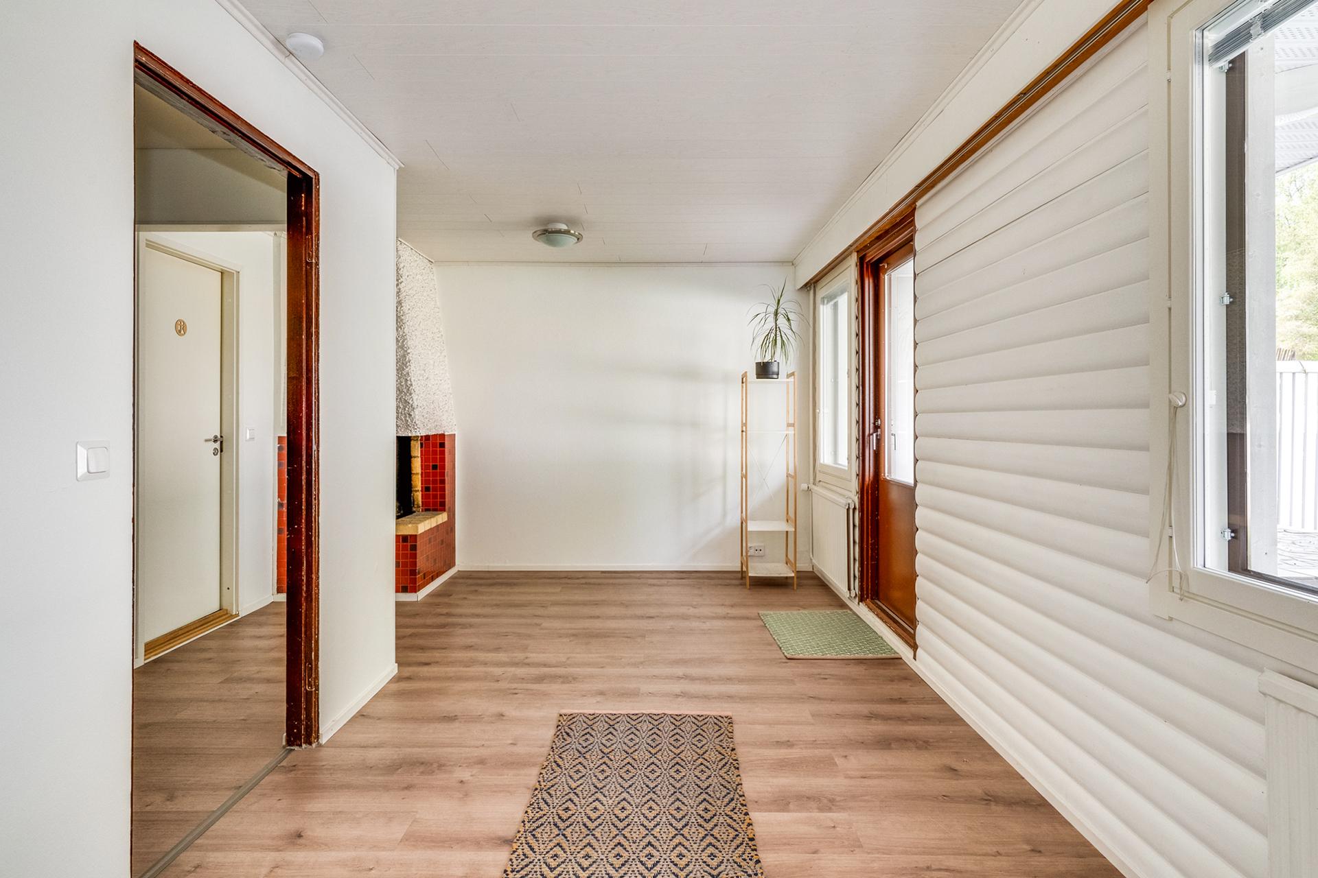 Kartanonkuja 4, Kyösti, Pirkkala