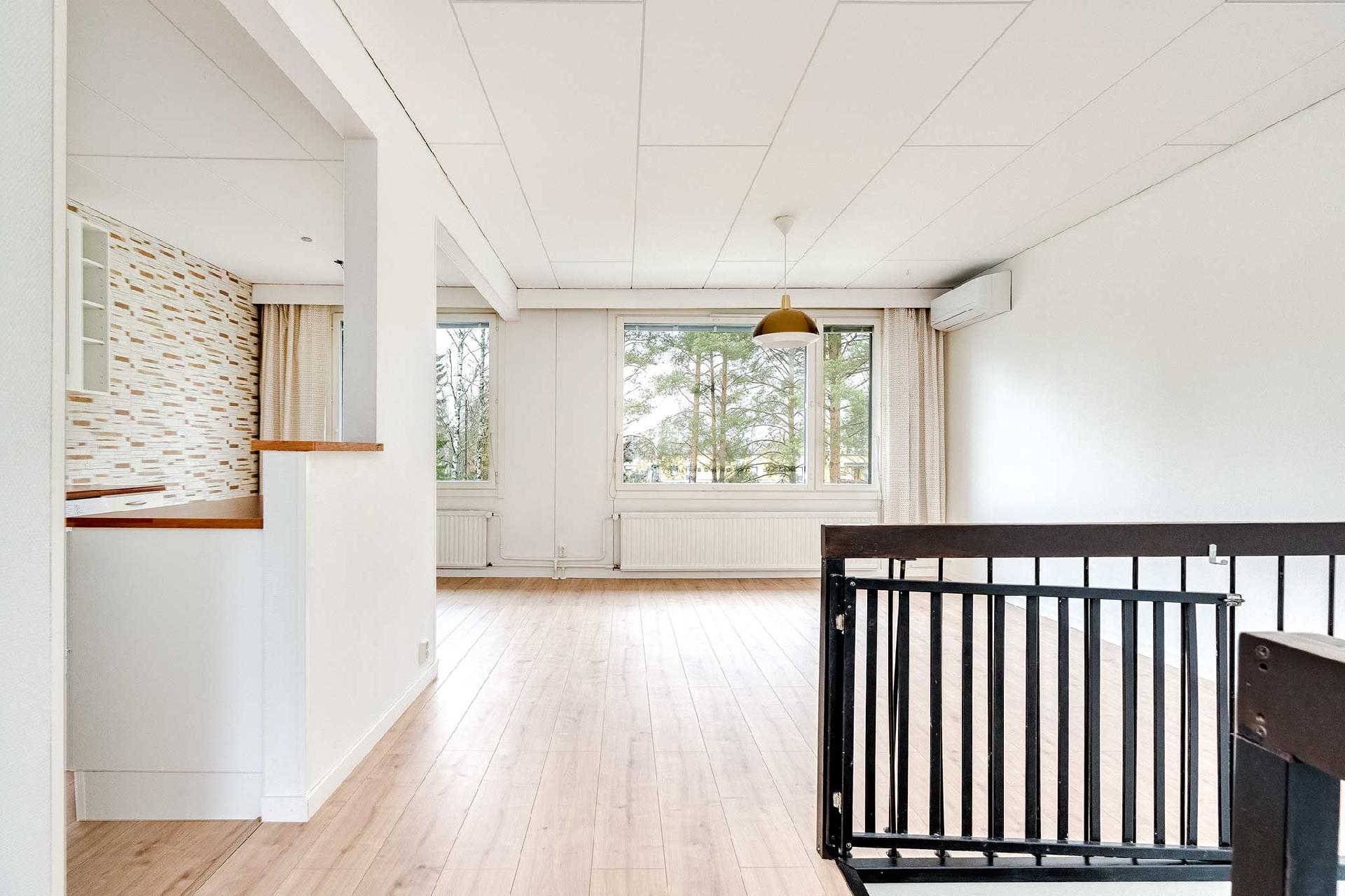 Kartanonkuja 4, Kyösti, Pirkkala