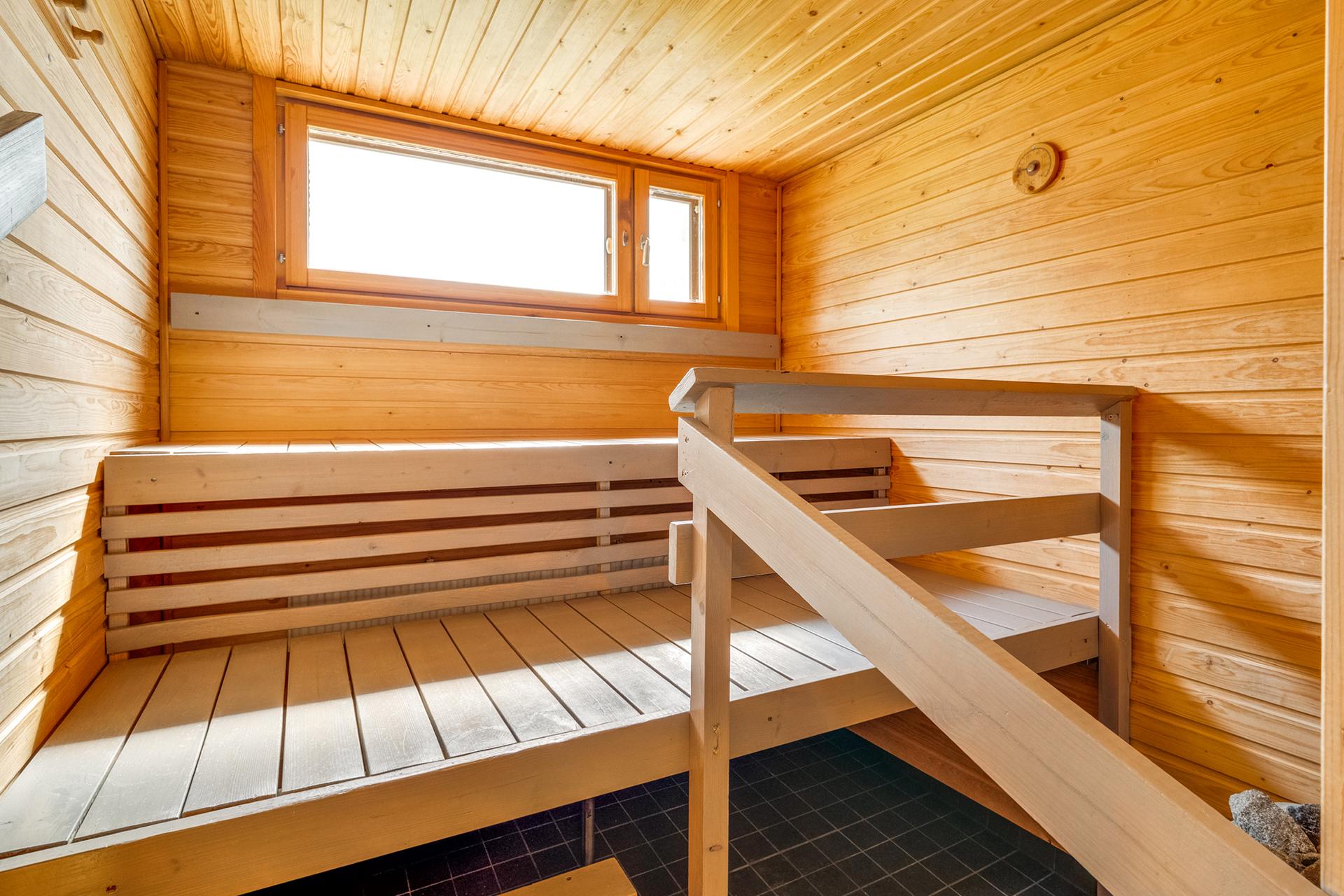 Kartanonkuja 4, Kyösti, Pirkkala