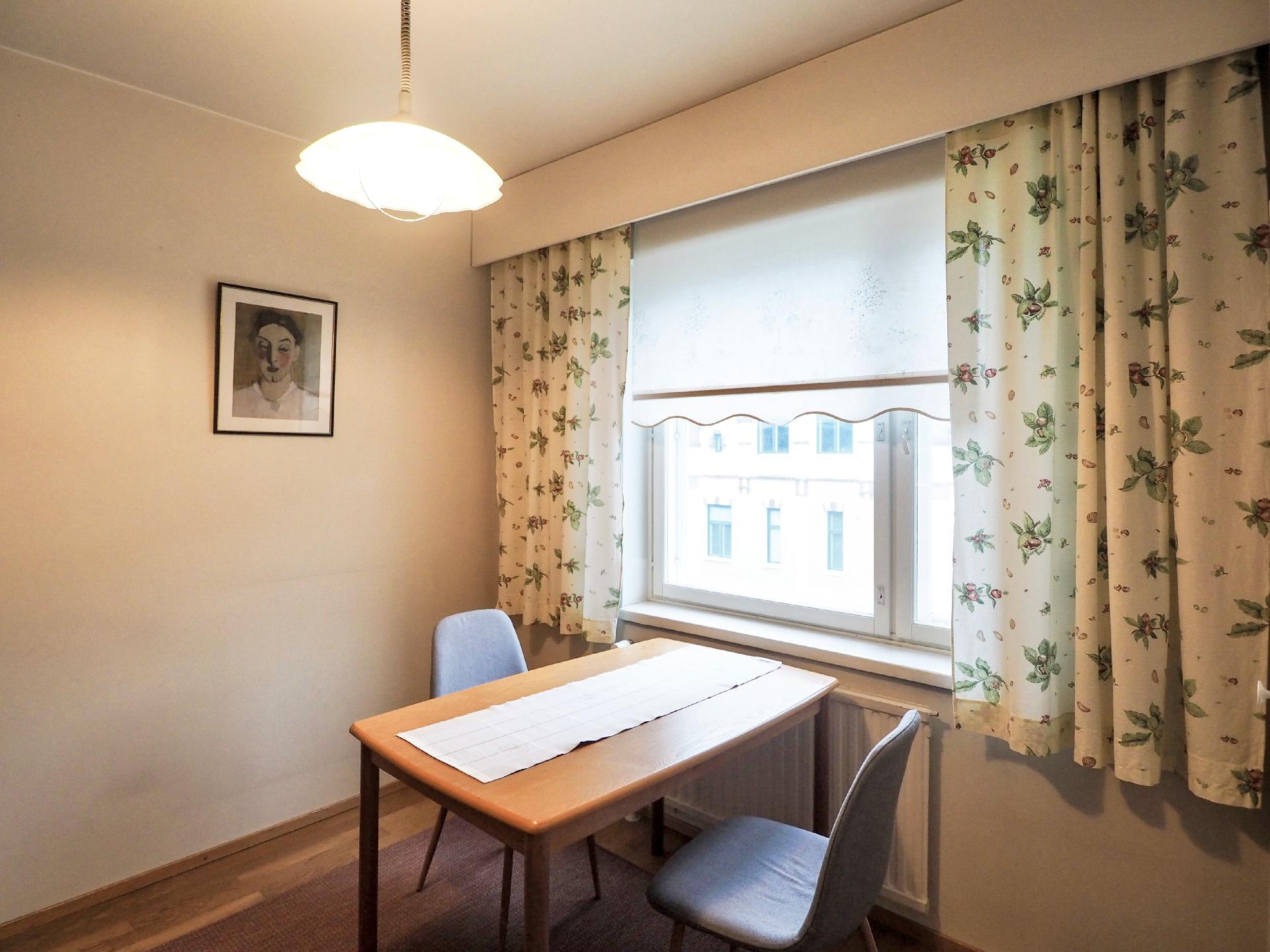 Raatihuoneenkatu 4, Keskusta, Hämeenlinna