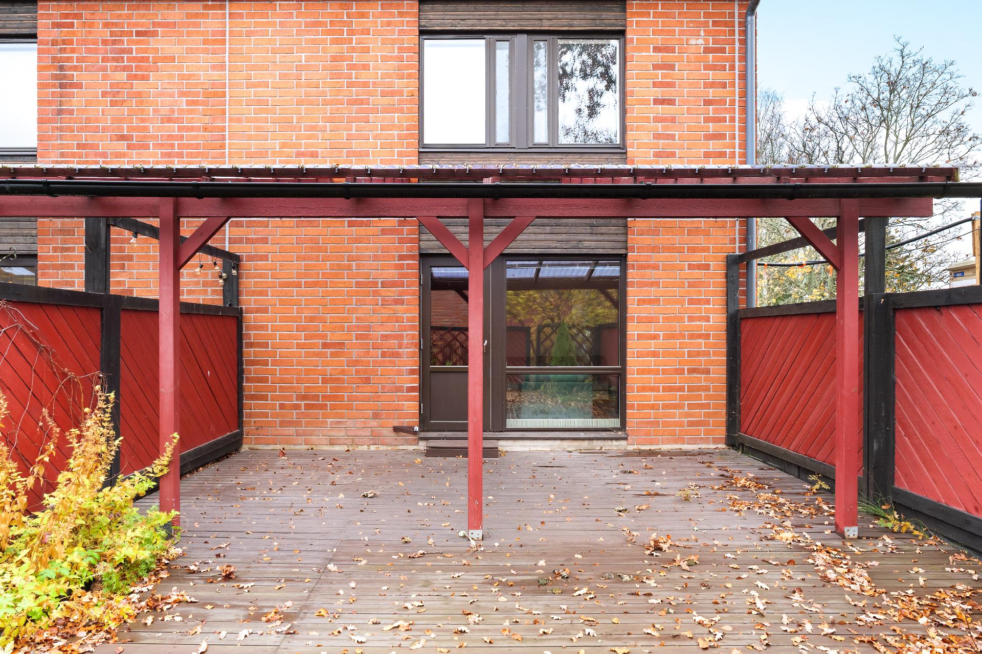 Hulluksentie 1, Masala, Kirkkonummi